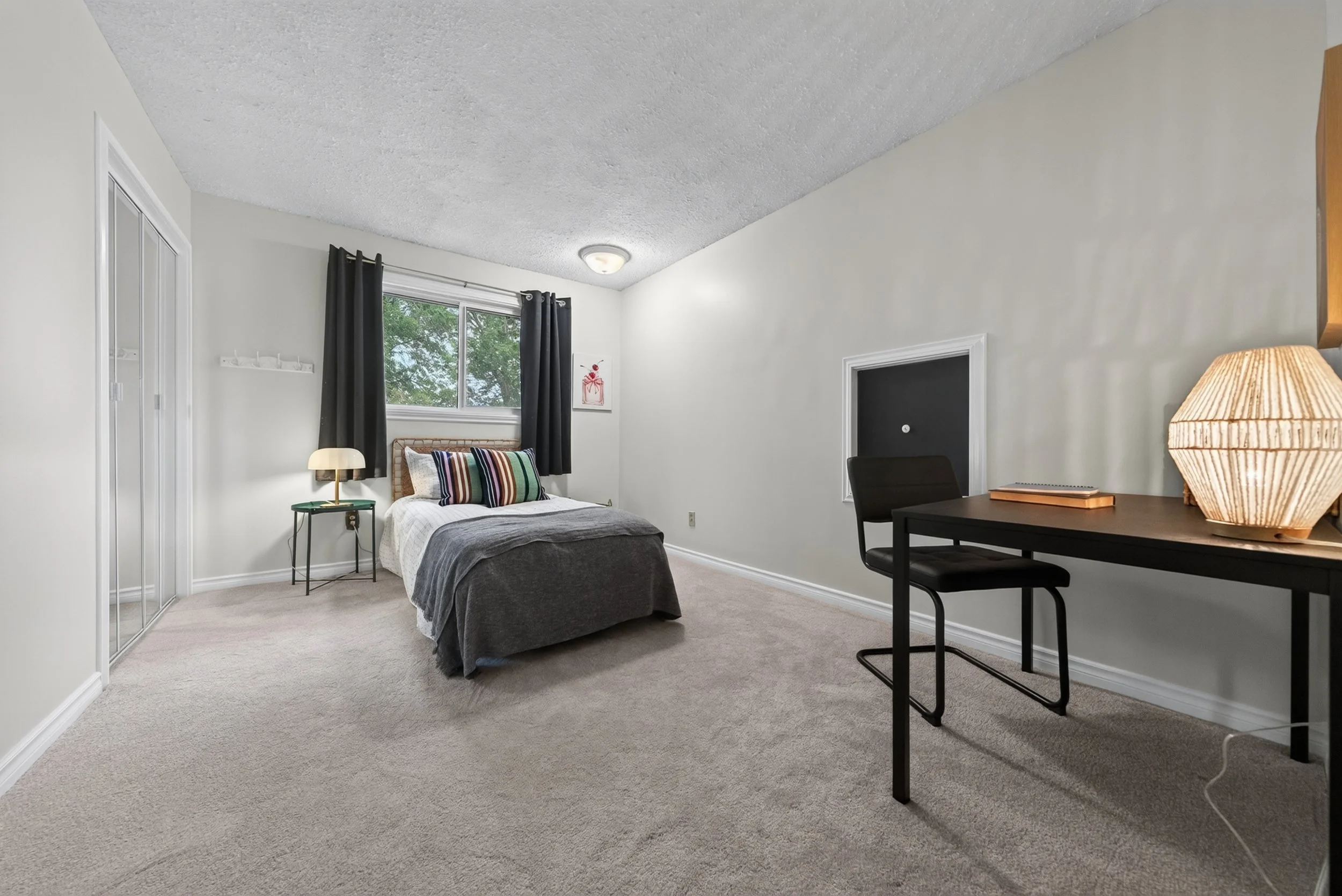10 Edgemont Drive (37).jpg