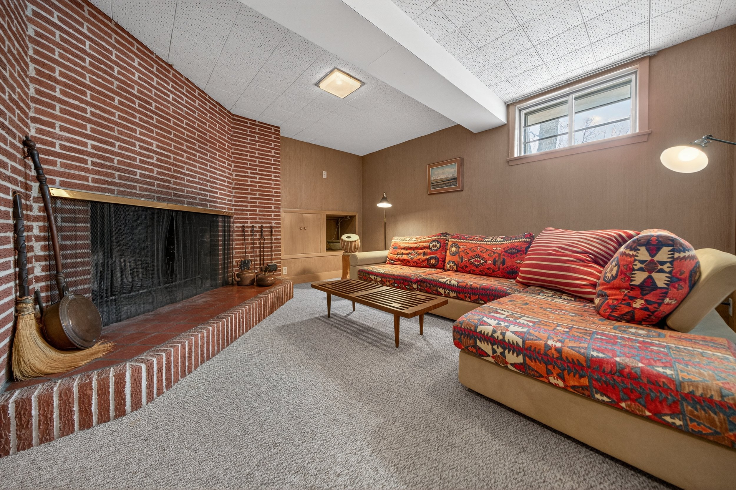 415 Kingston Rd (22).jpg