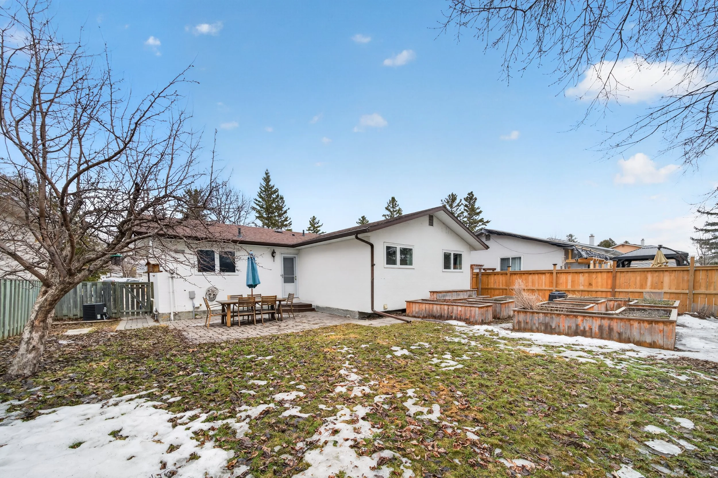 26 Cora ave (65).jpg