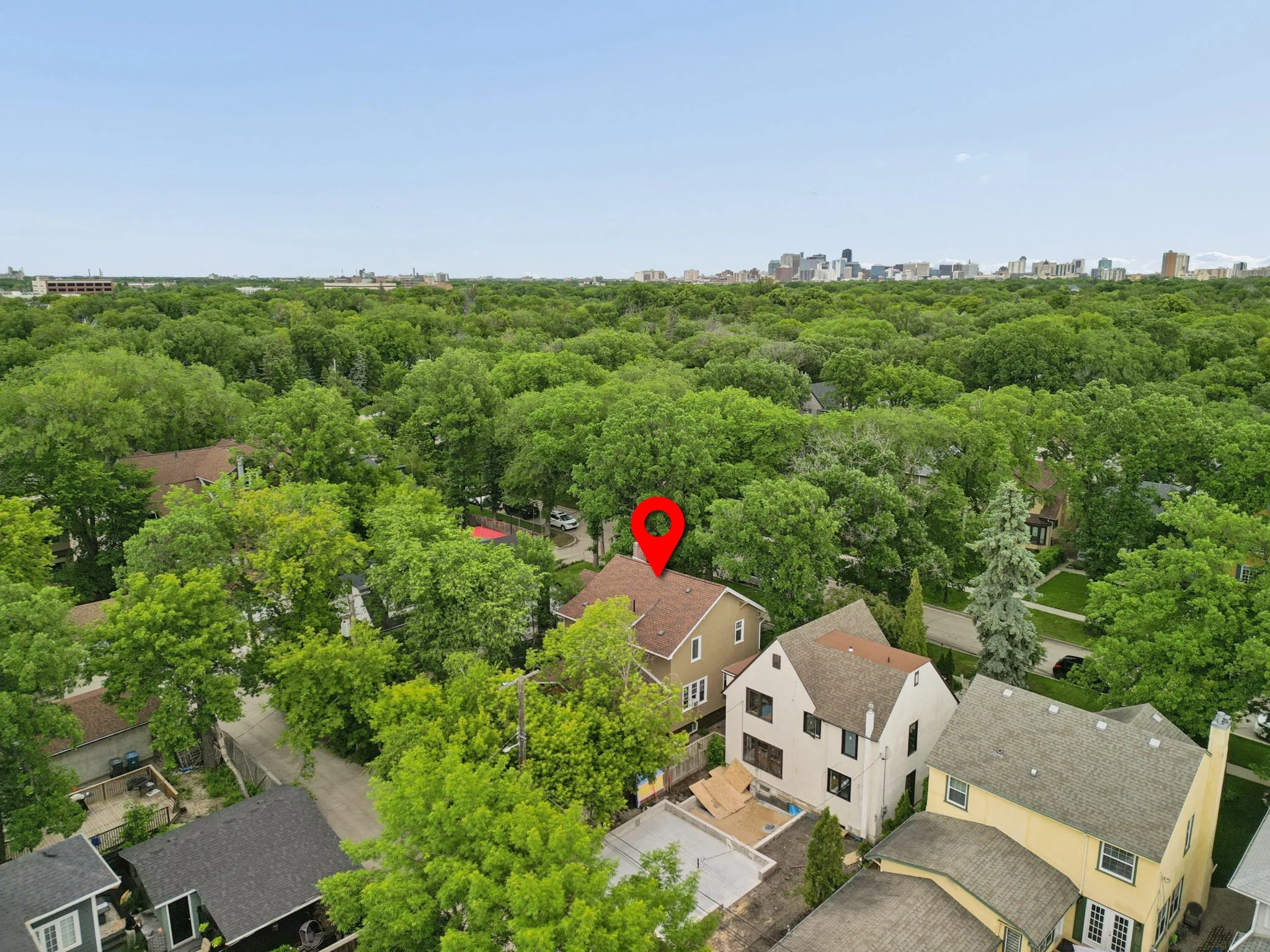 41 Queenston St-35.jpg