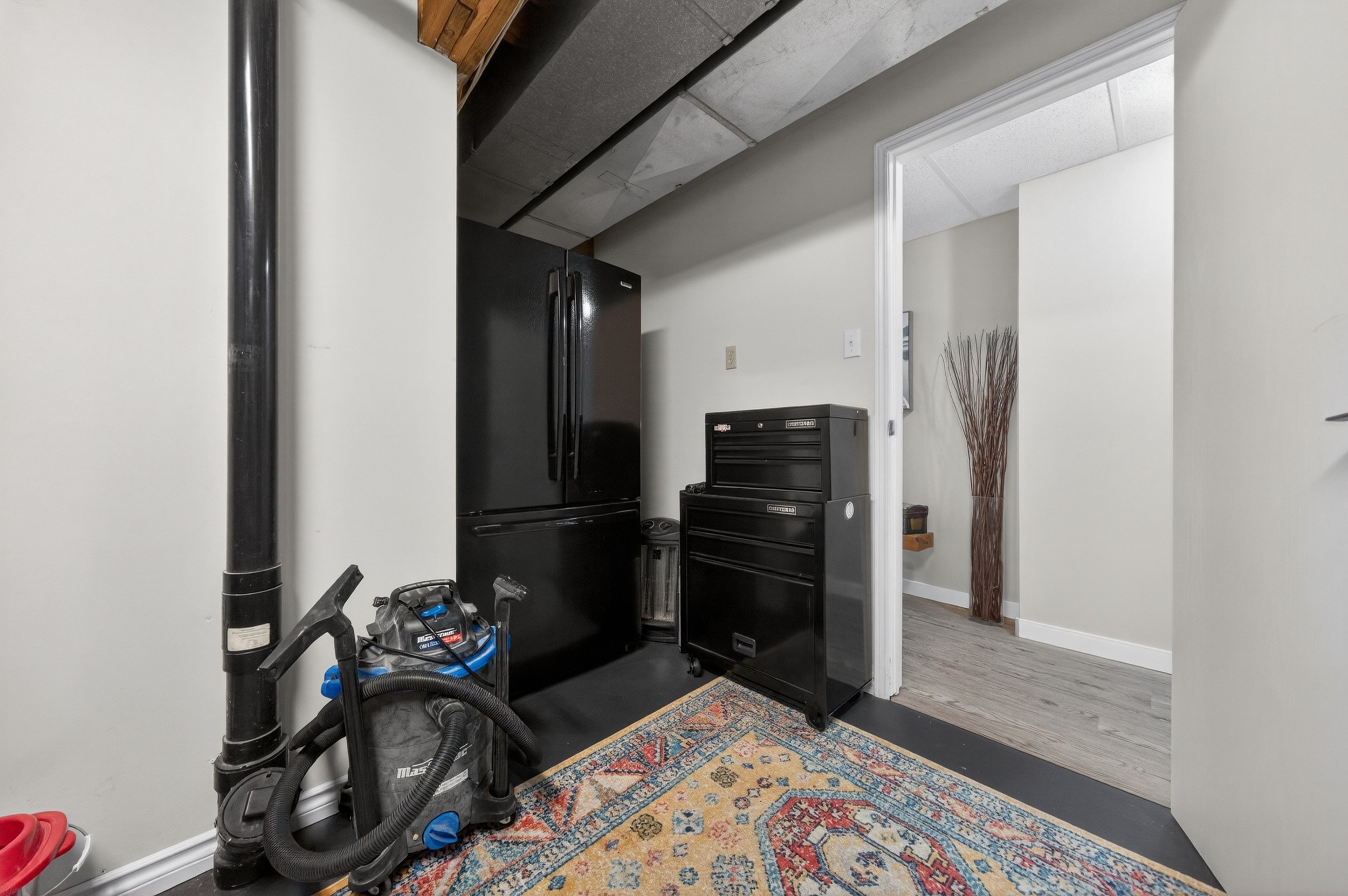 3089 Main Street (74).jpg