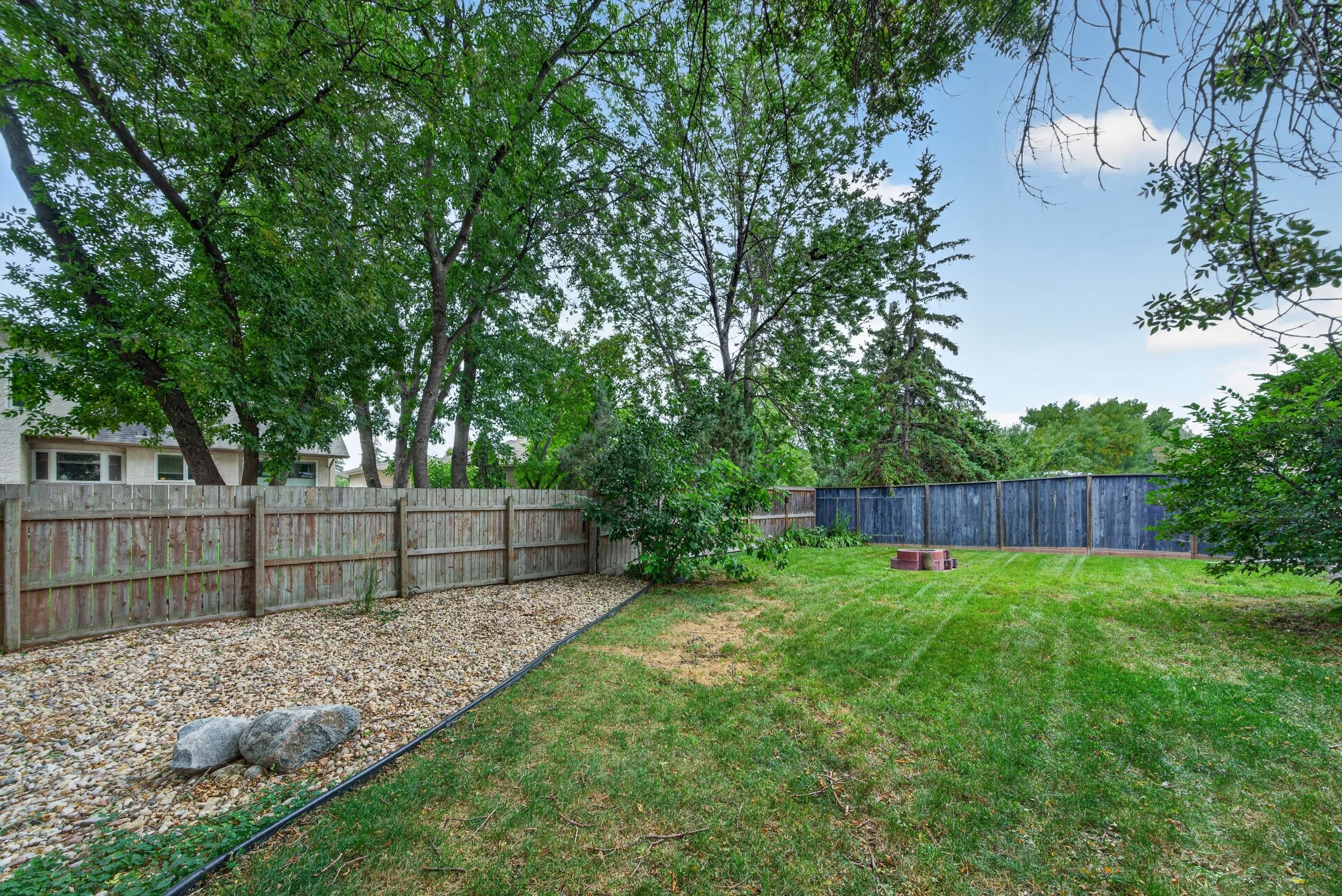 10 Edgemont Drive (25).jpg