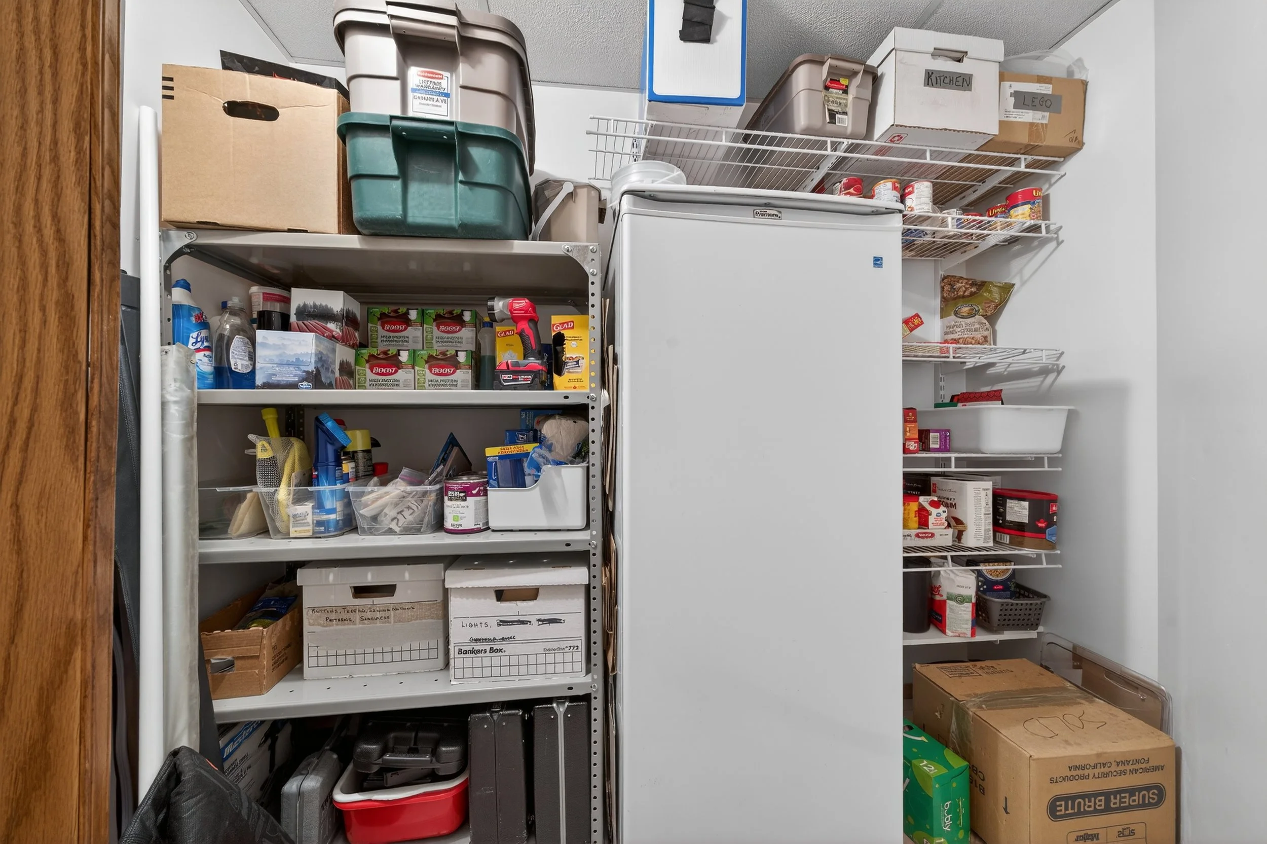 204-1660 Pembina (101).jpg