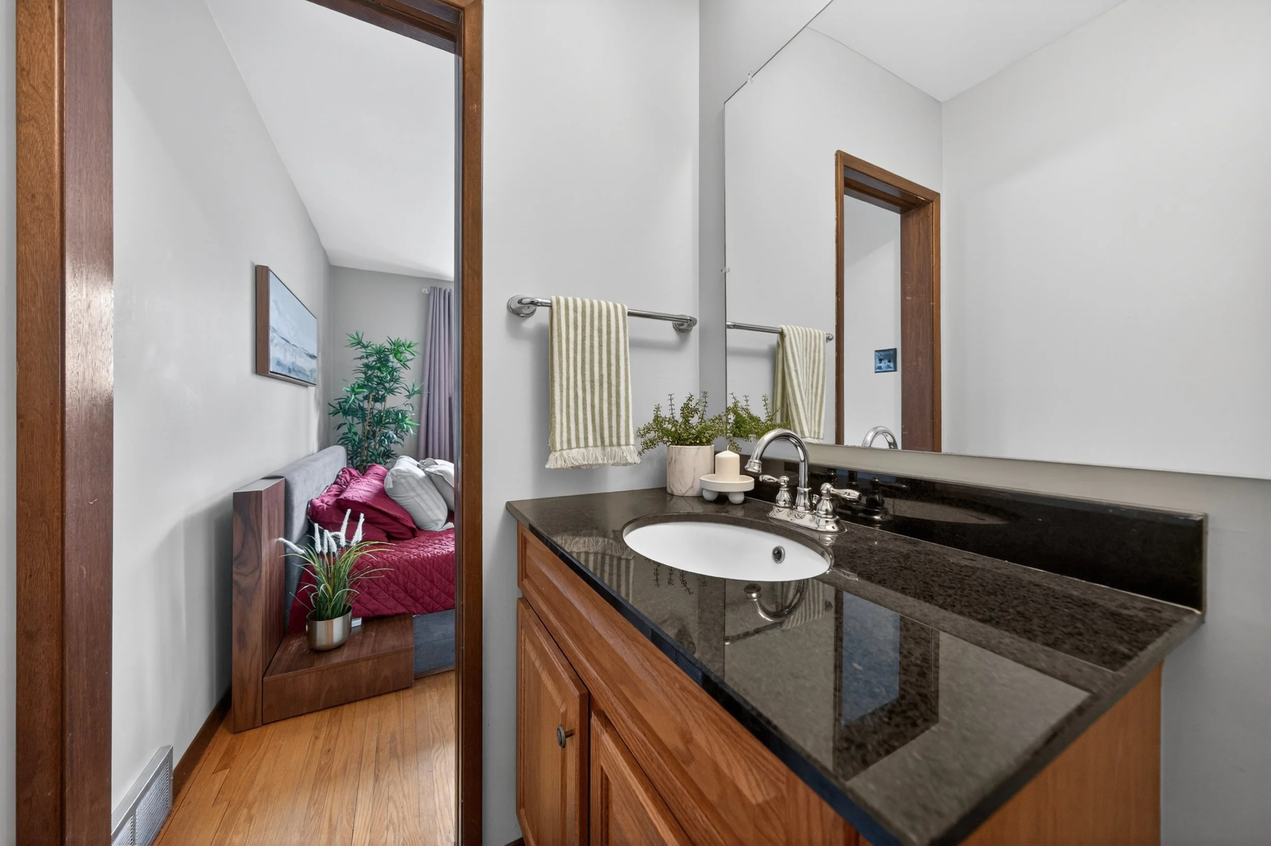 26 Cora ave (38).jpg