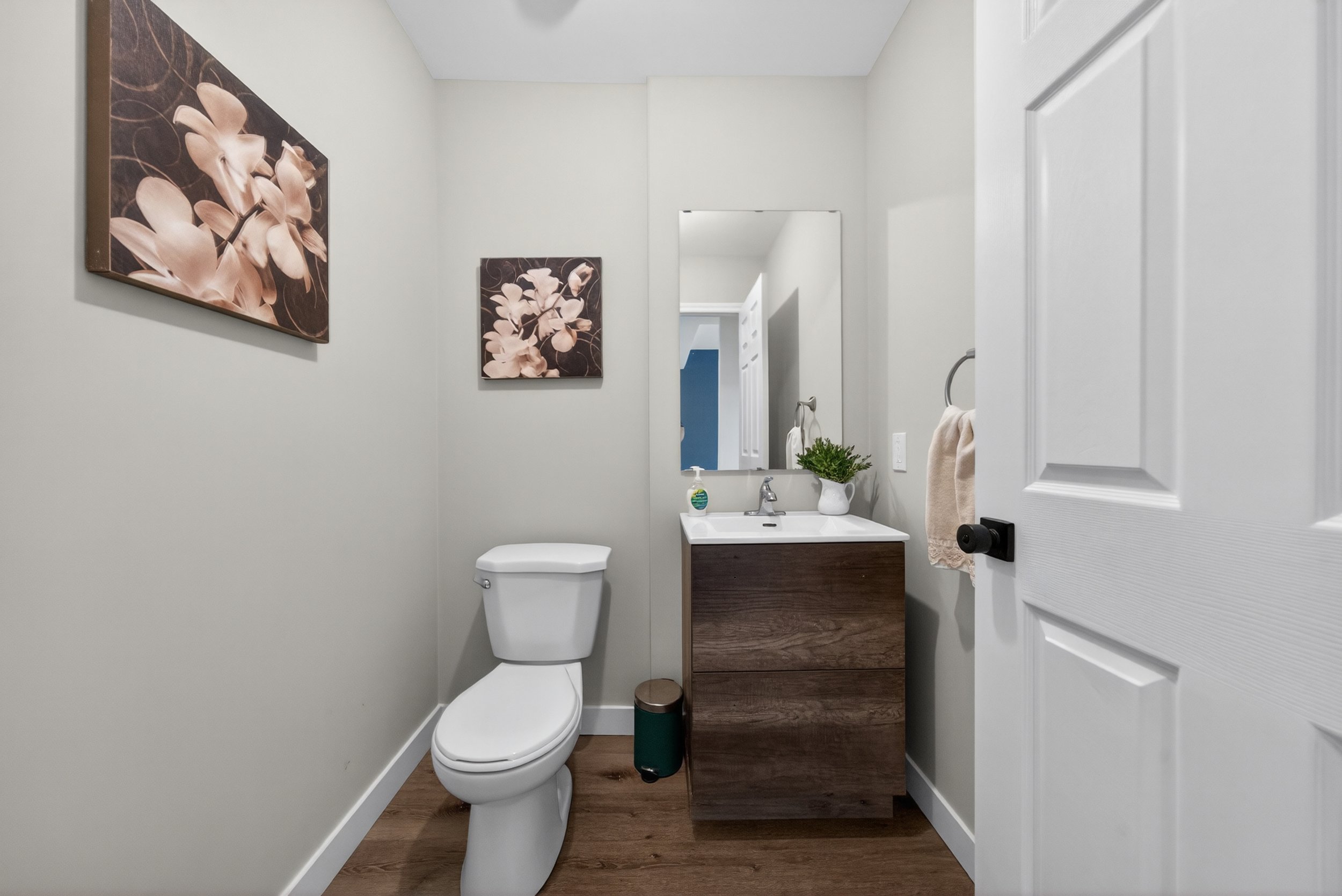 210 Penny Ln (72).jpg
