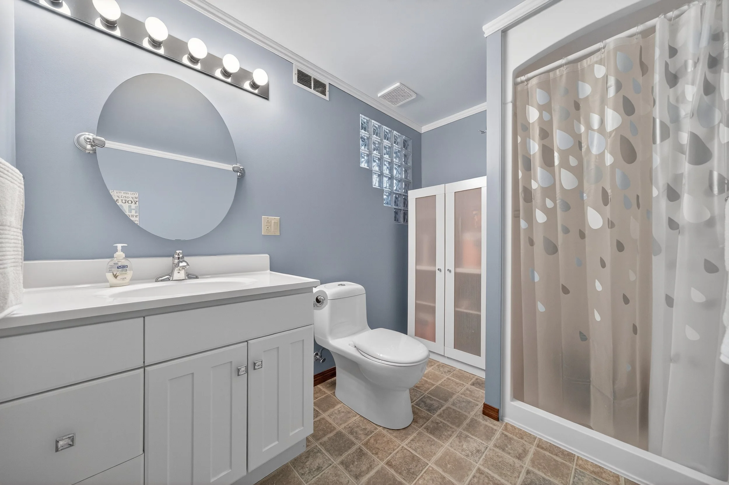 111 Gusnowsky new (17).jpg