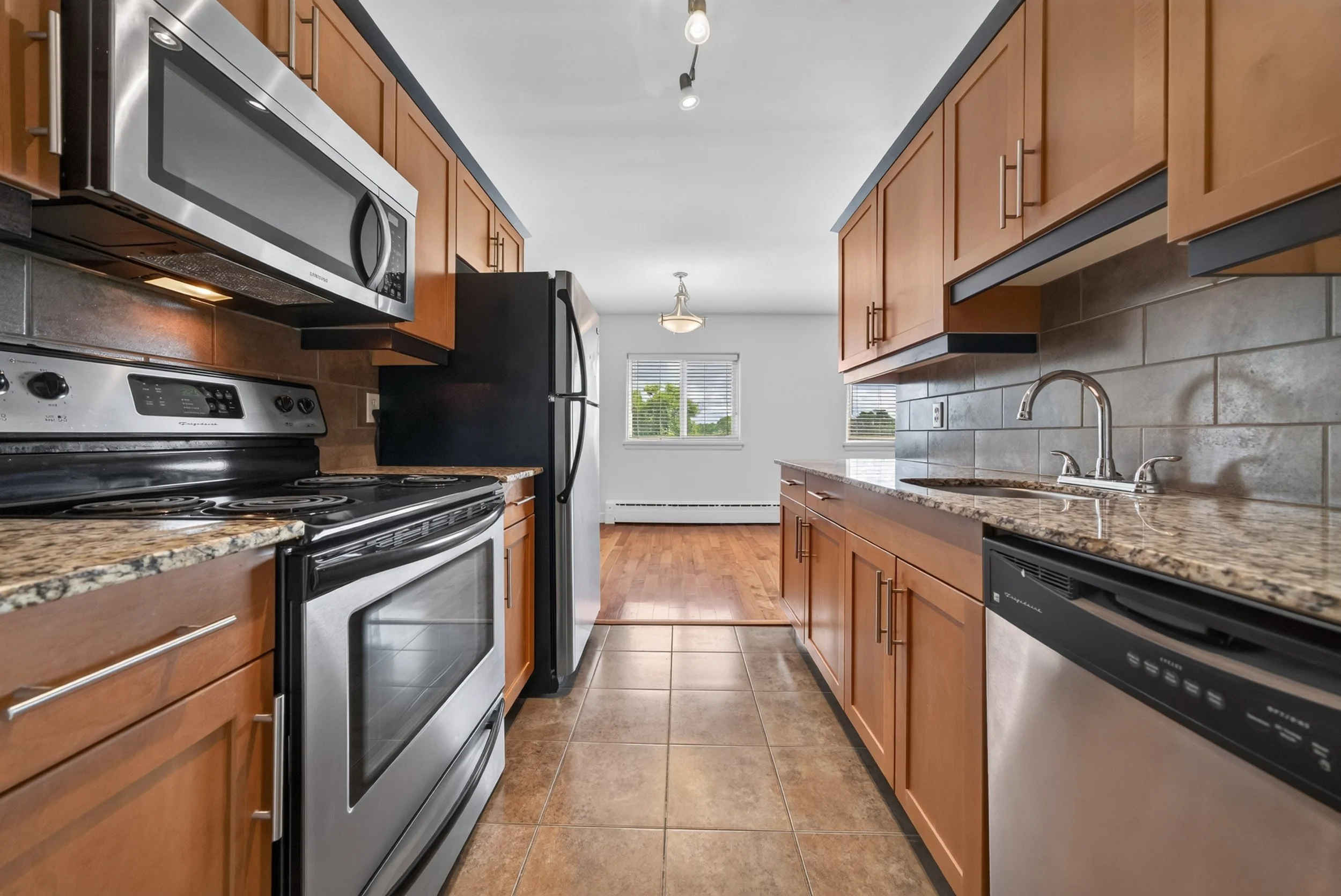 503 - 565 Corydon (34).jpg