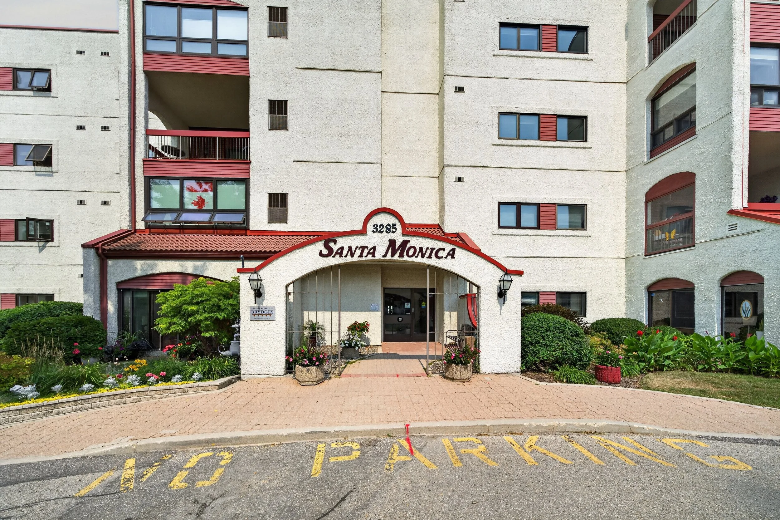 3285 Pembina Hwy - Unit 307 (64).jpg