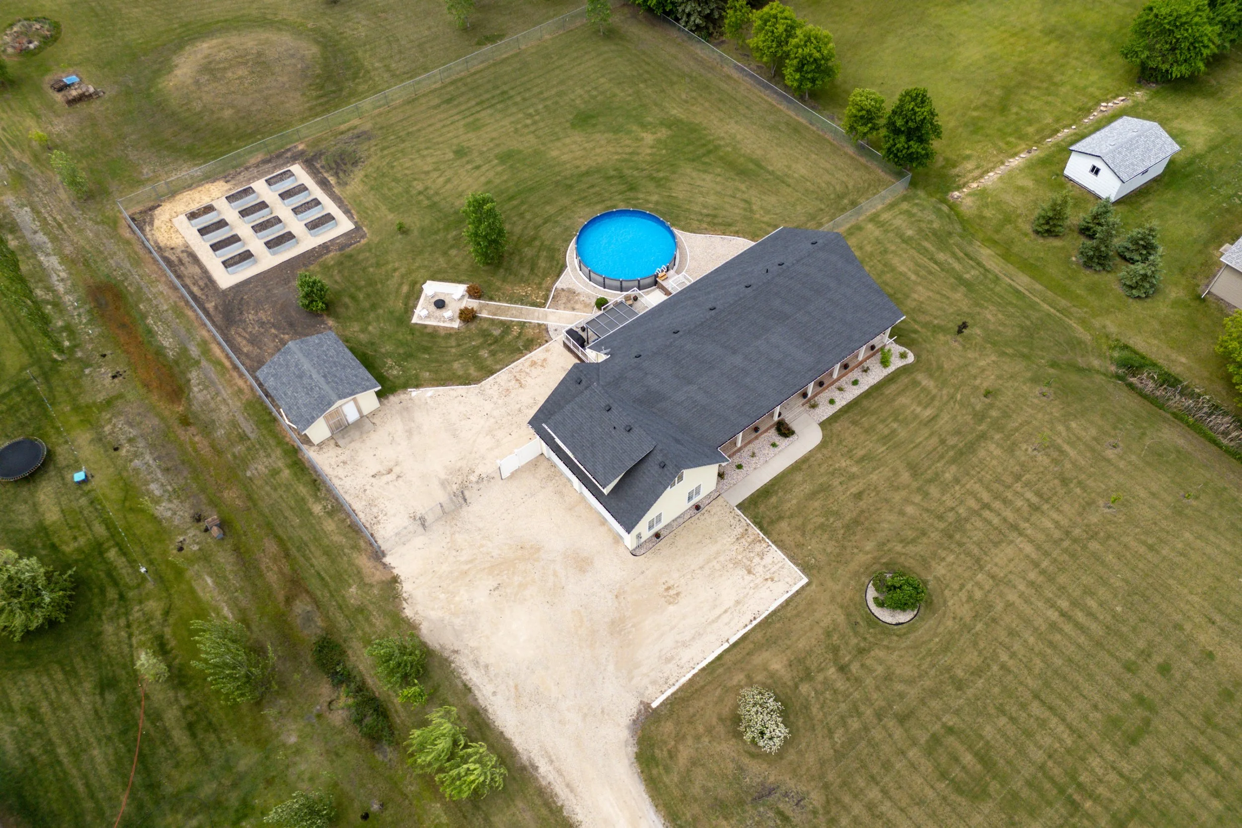 Linden Manitoba drone (6).jpg