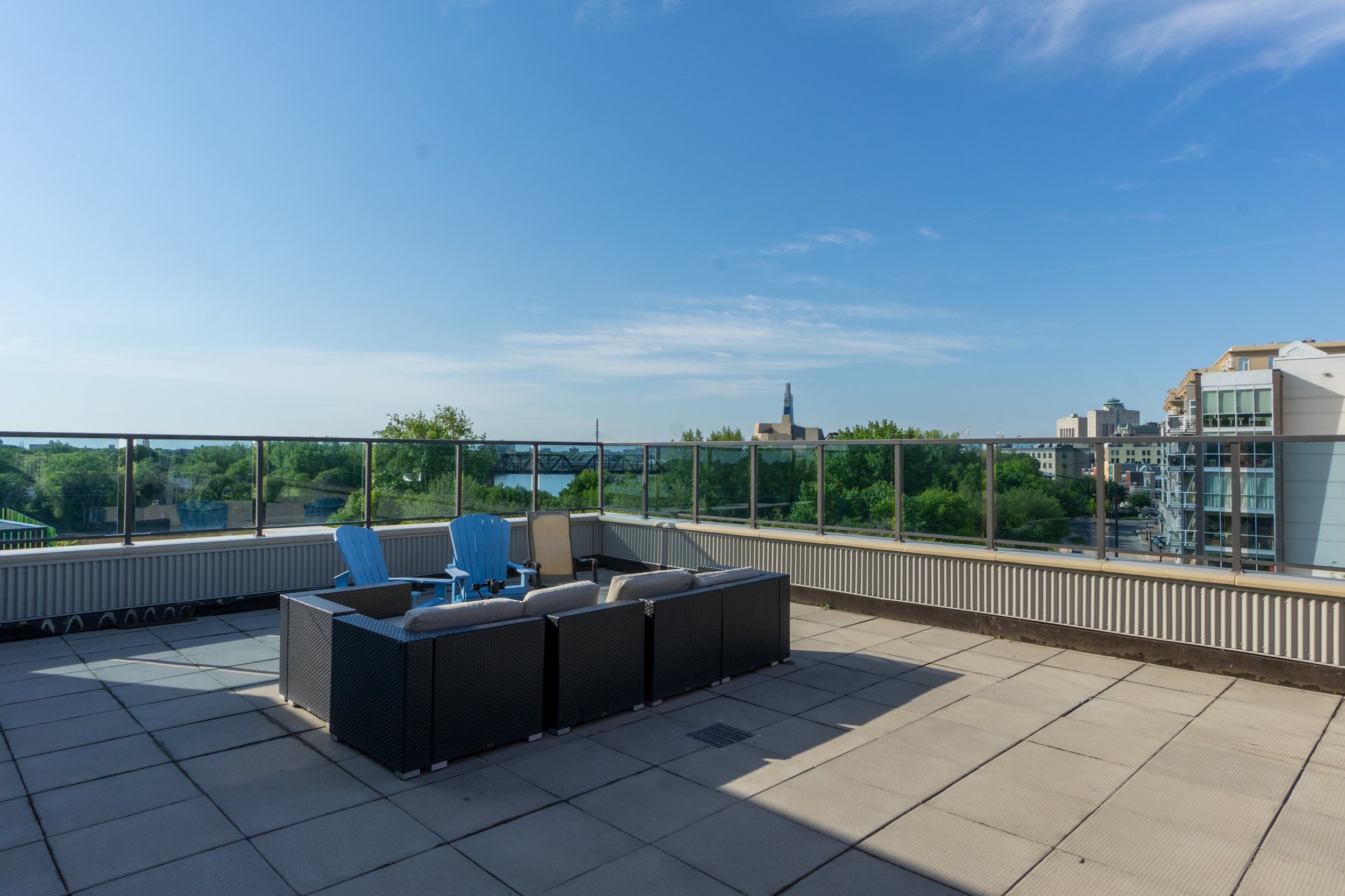 340 Waterfront Drive (3 of 53).jpg