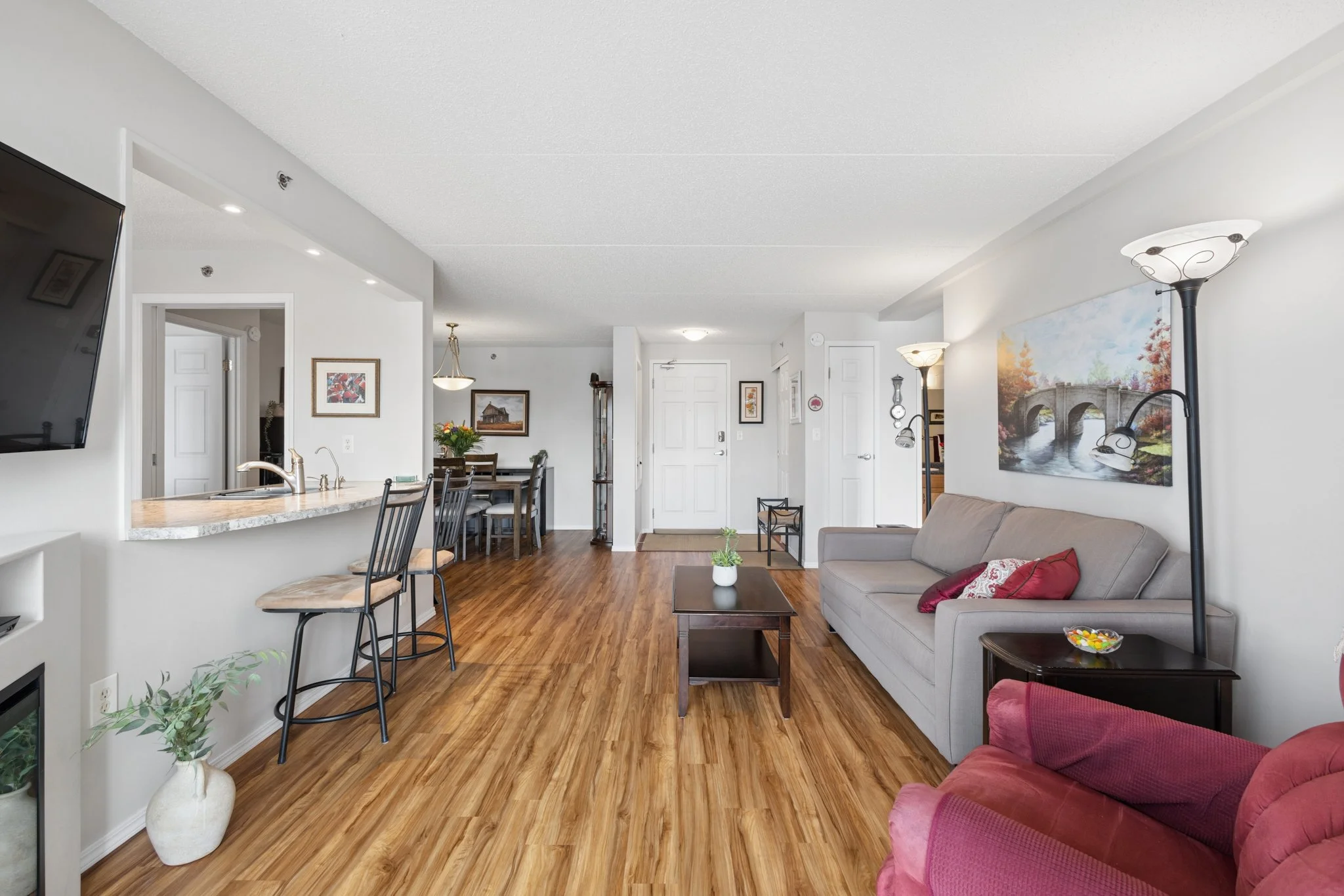 906-500 Tache Ave-26.jpg