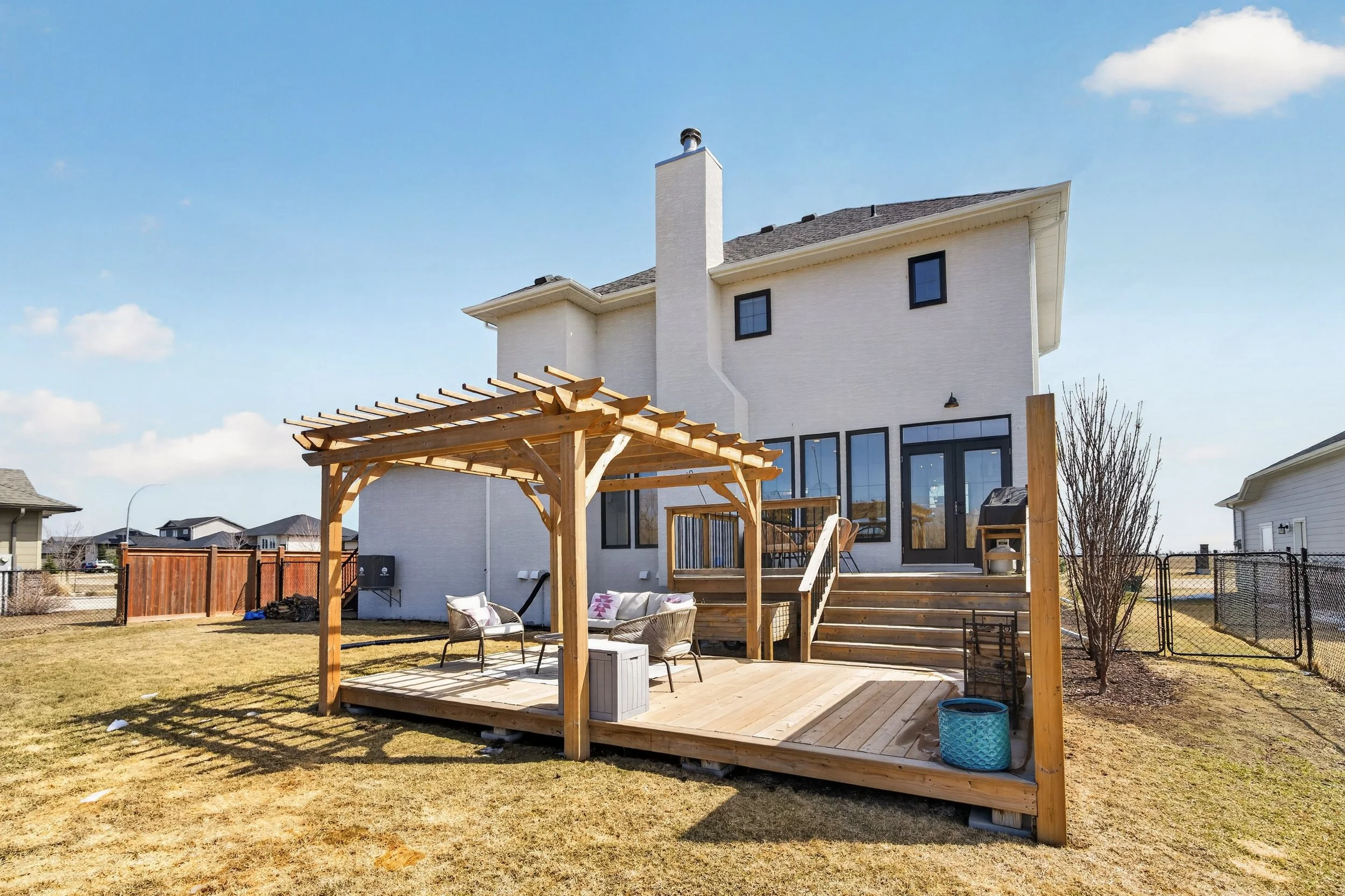 191 Caron Rd N (17).jpg