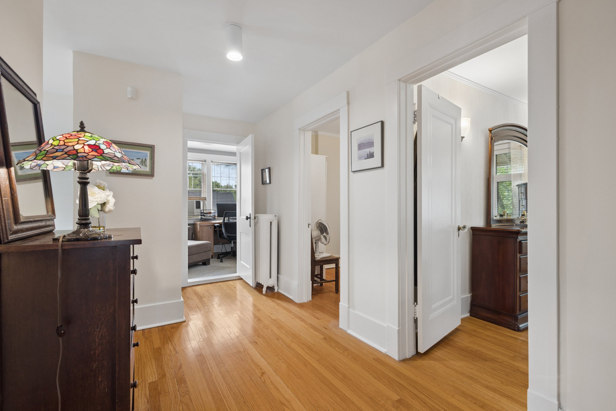 41 Queenston St-23.jpg