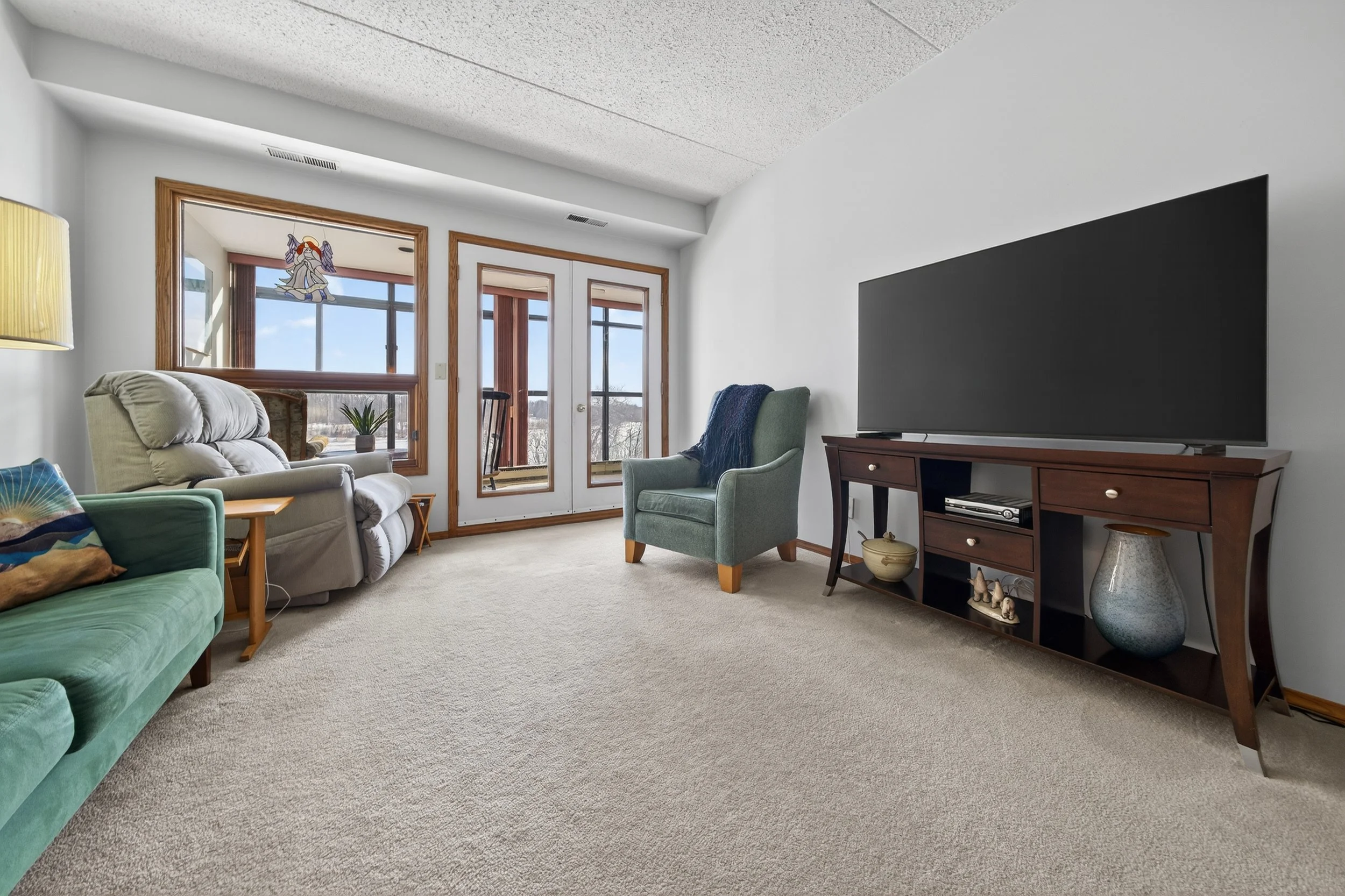 1660 Pembina Hwy Condo for sale - team avdb -  Amber vasn den Broek Winnipeg Realtor real estate