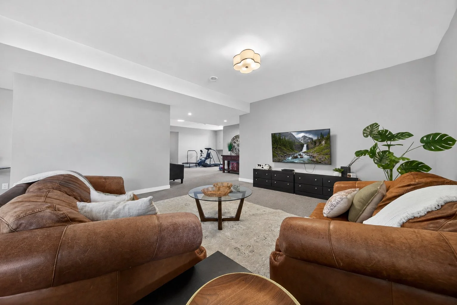 210 Penny Ln (57)-edit.jpg