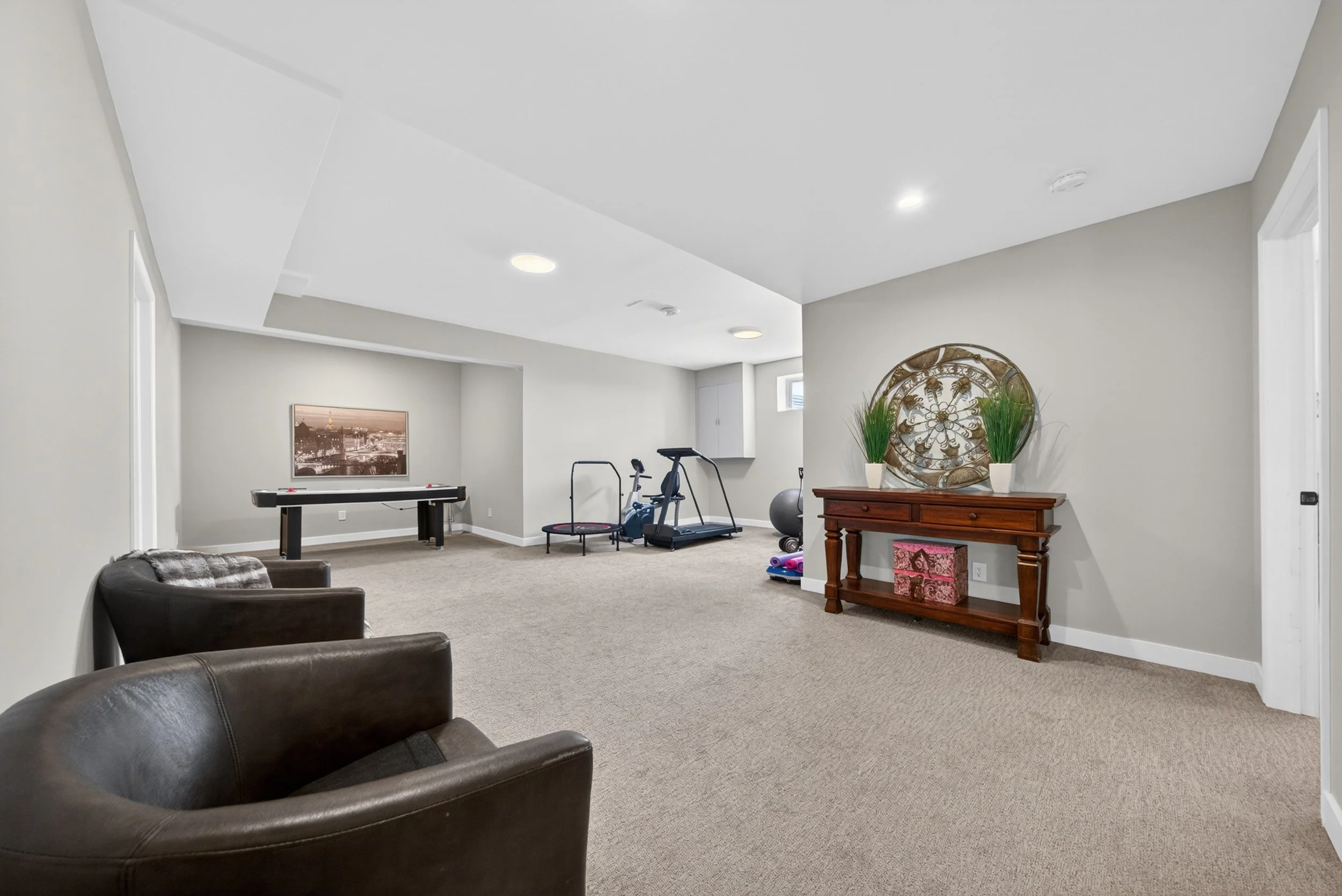210 Penny Ln (59).jpg
