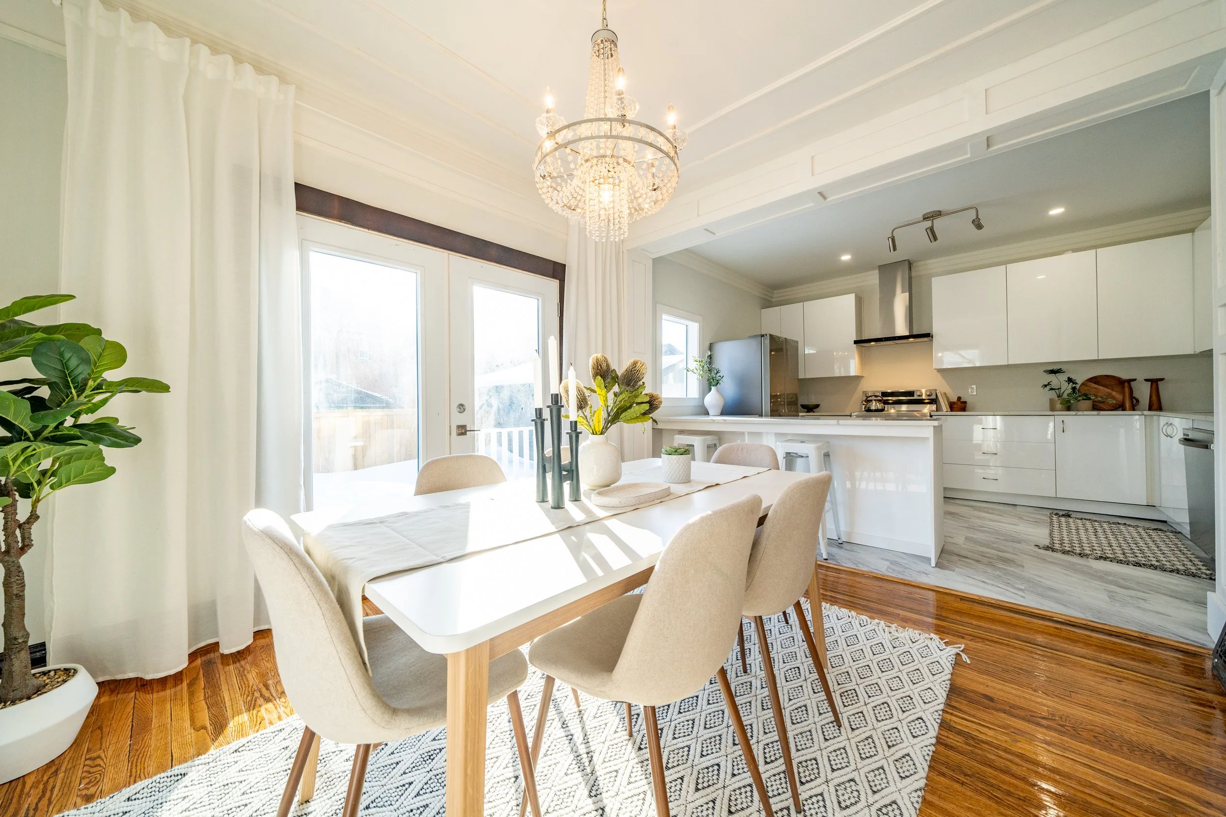 237 Lipton Street — Amber van den Broek Winnipeg Realtor