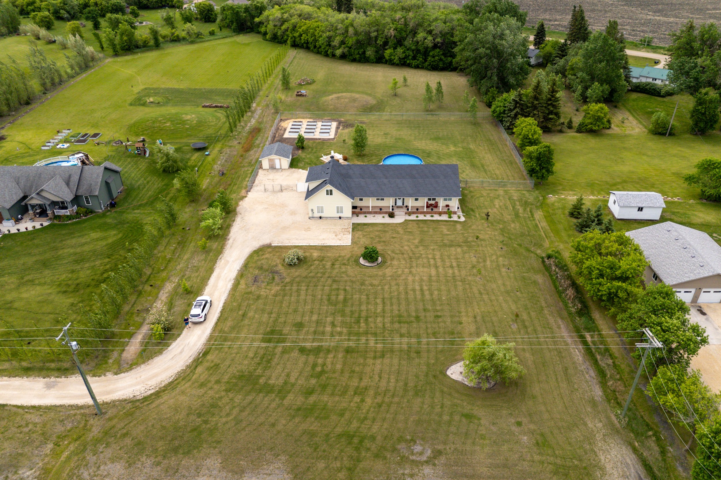 Linden Manitoba drone (4).jpg