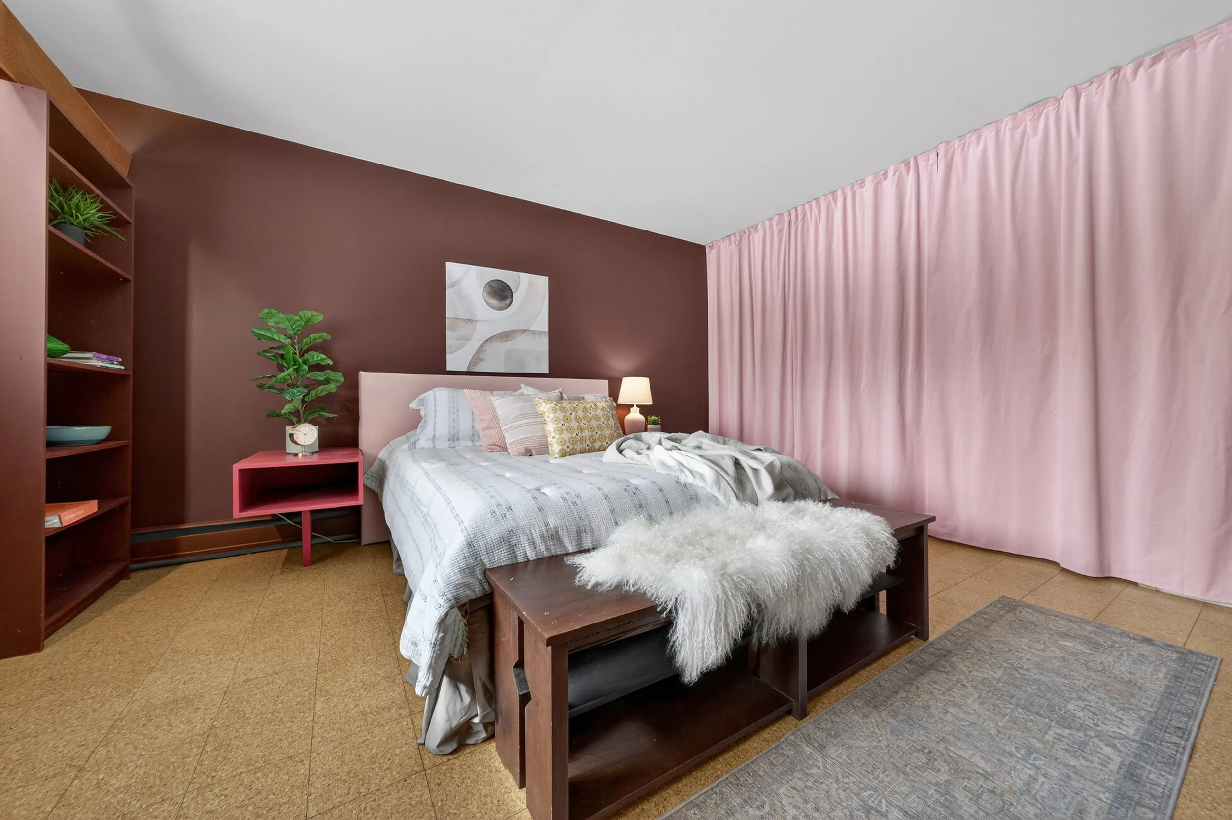 415 Kingston Rd (33).jpg