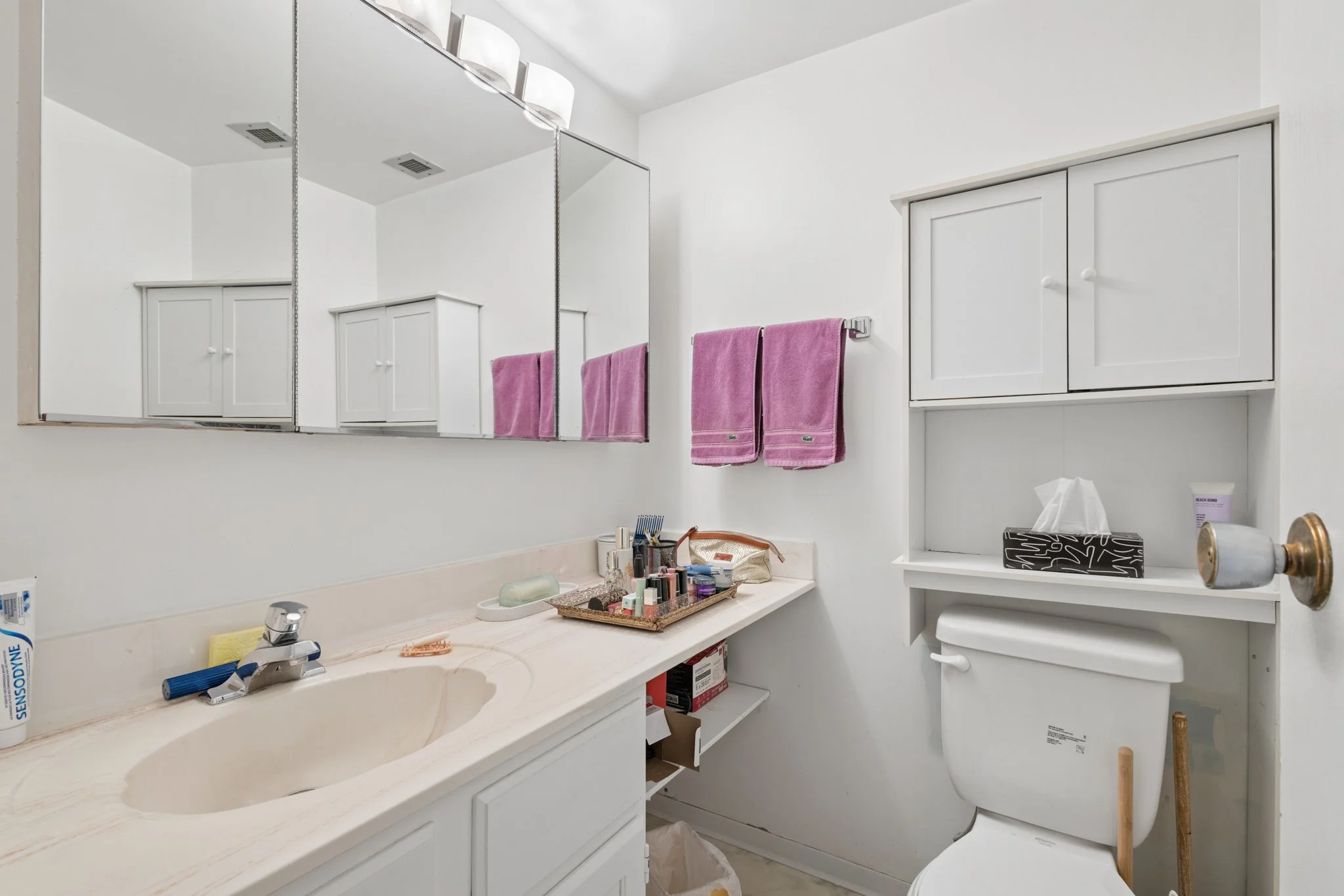 109 - 1600 Taylor Ave-16.jpg