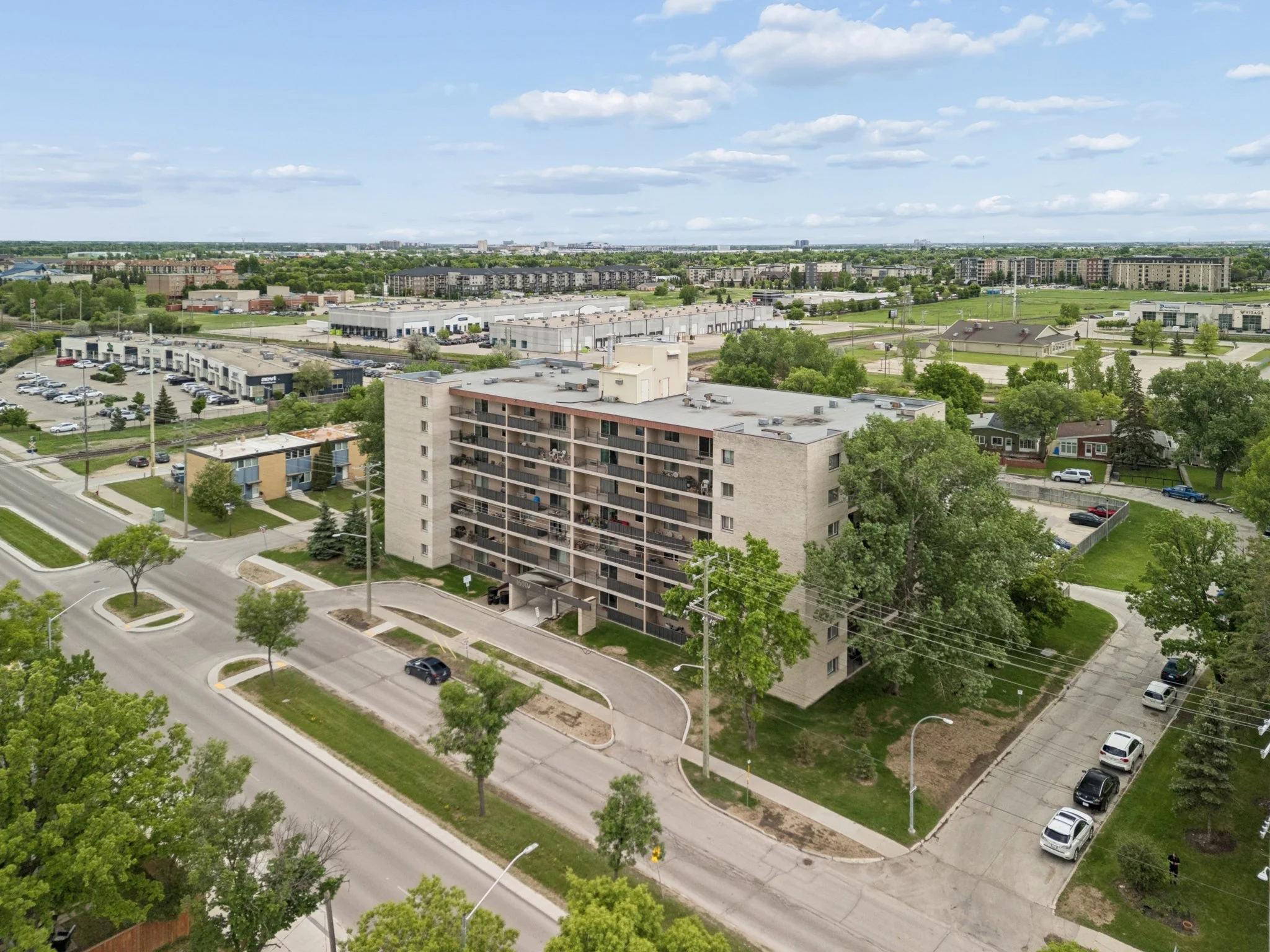 109 - 1600 Taylor Ave-3.jpg