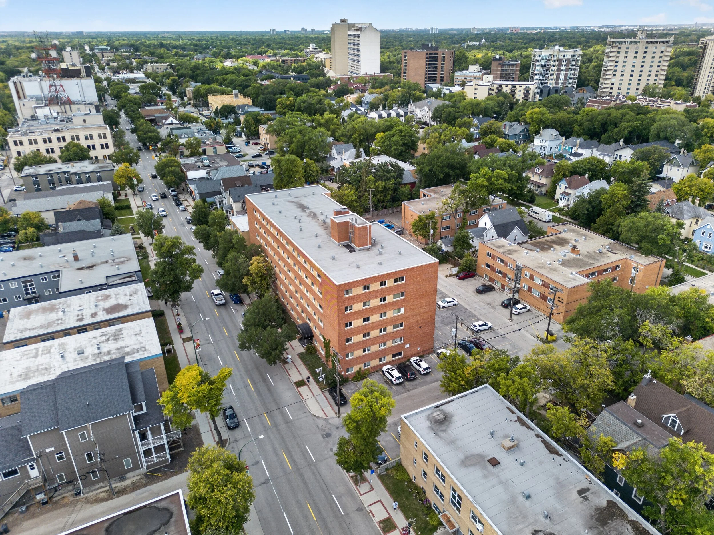 503 - 565 Corydon (4).jpg