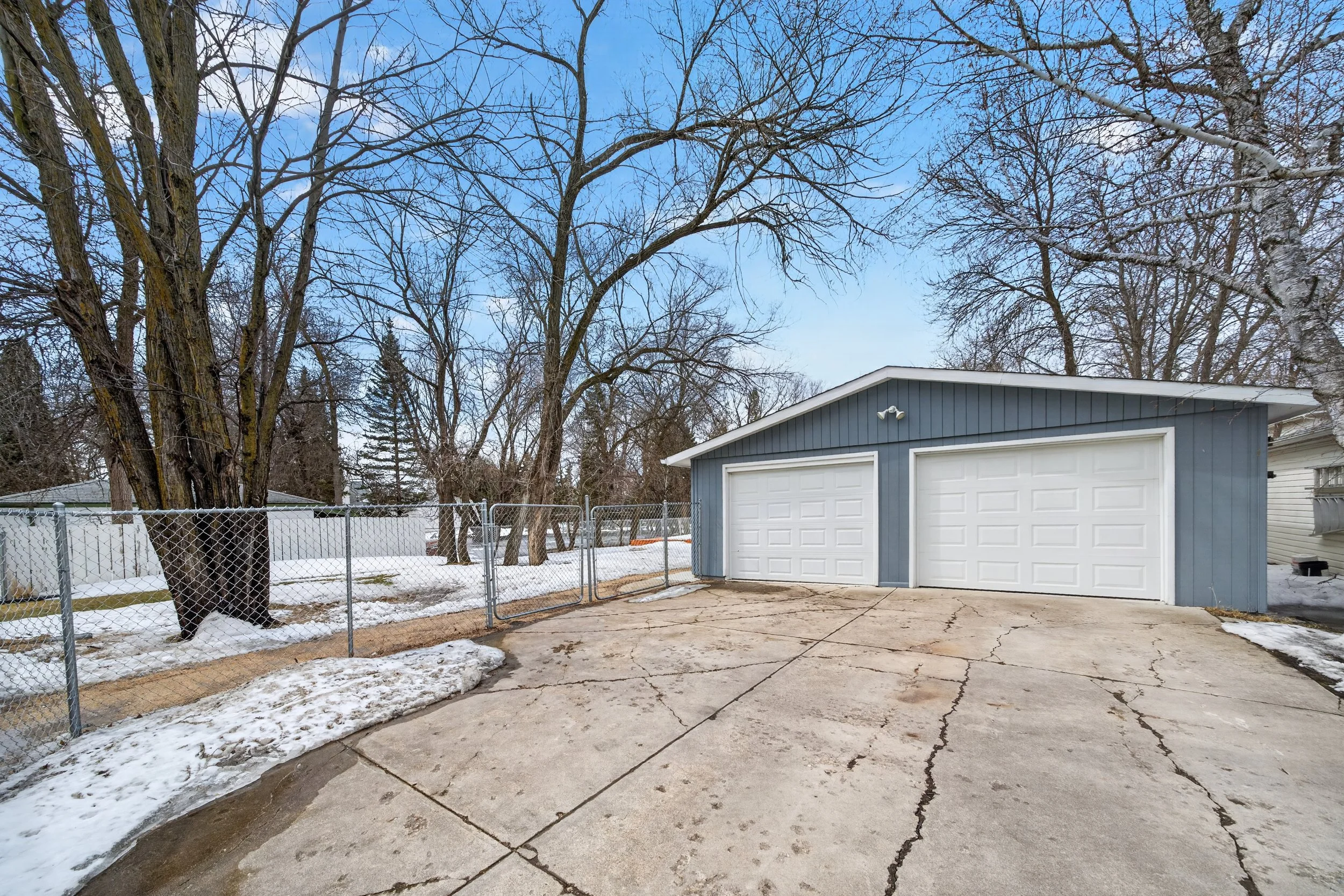 544 Greenbrier (19).jpg