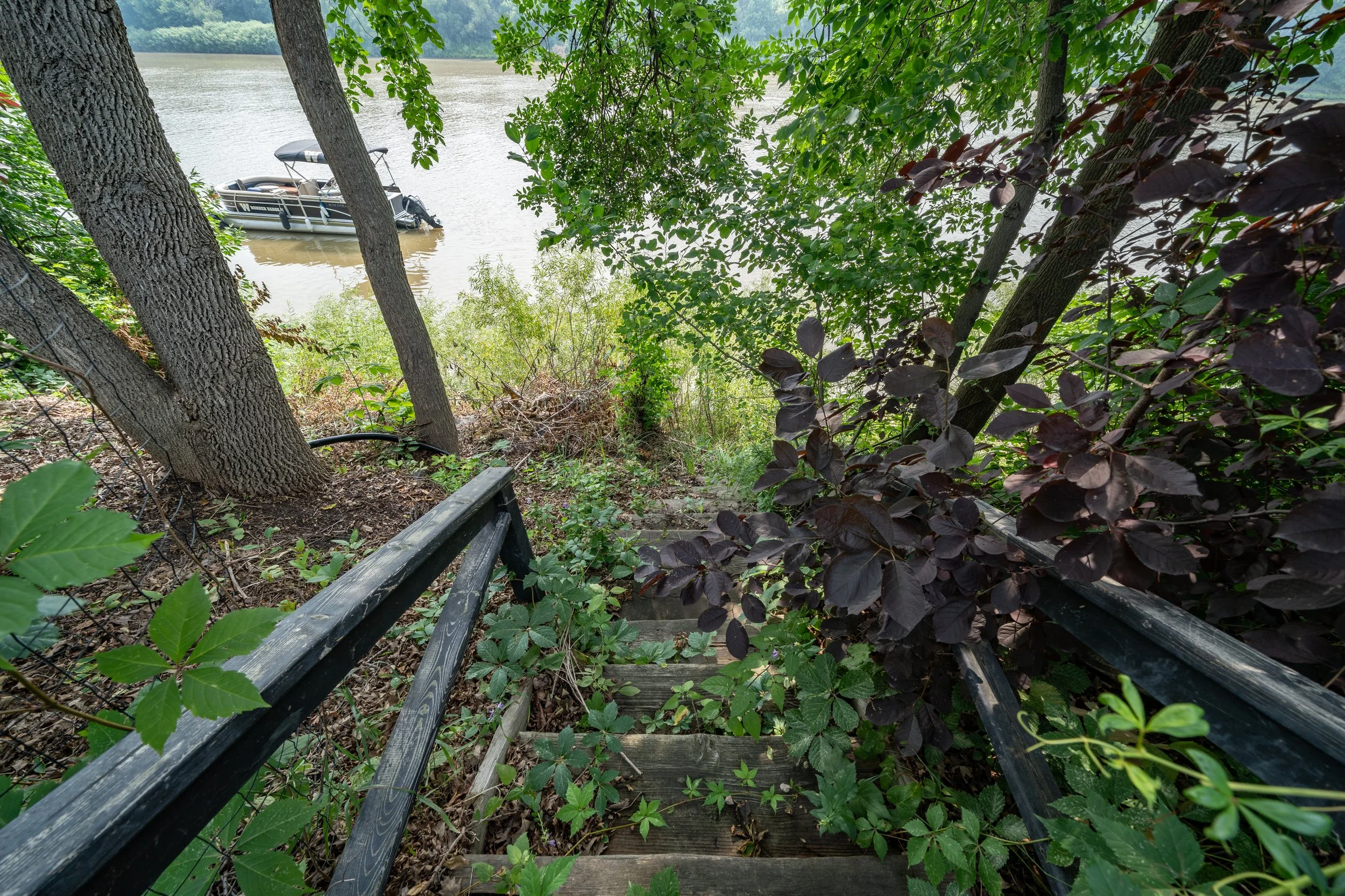 415 Kingston Cres (15 of 63).jpg