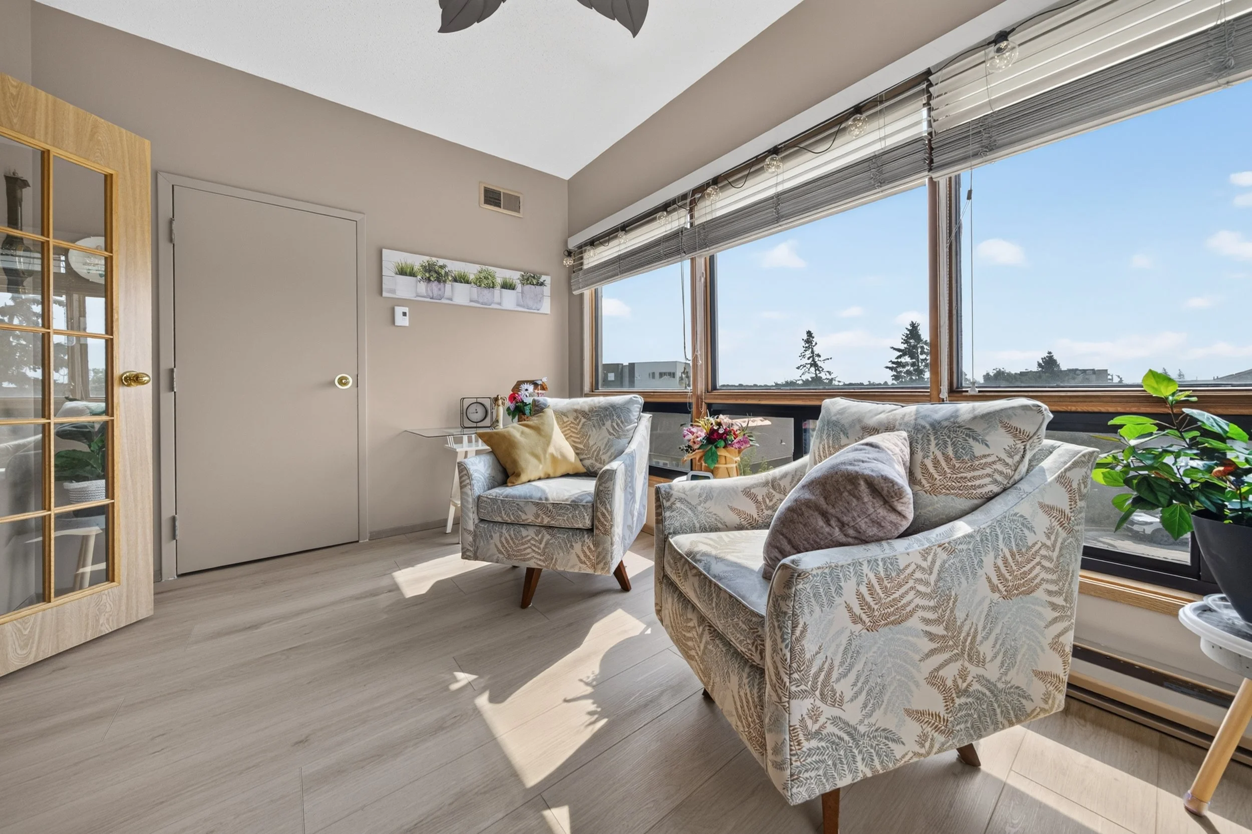 3285 Pembina Hwy - Unit 307 (52).jpg