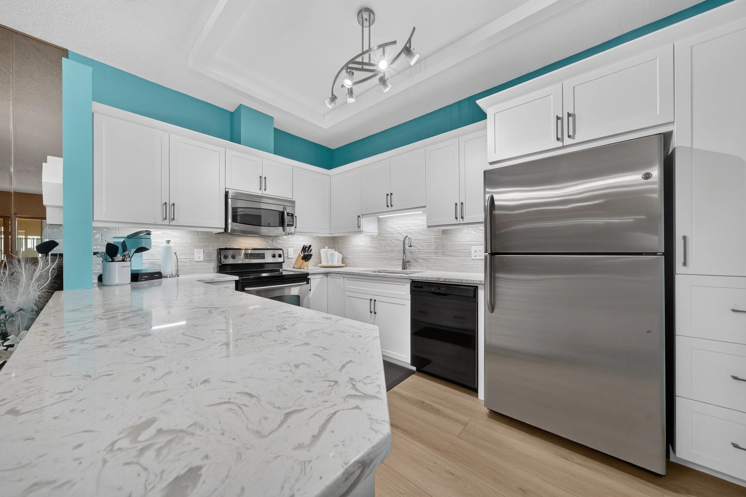 3285 Pembina Hwy - Unit 307 (37).jpg