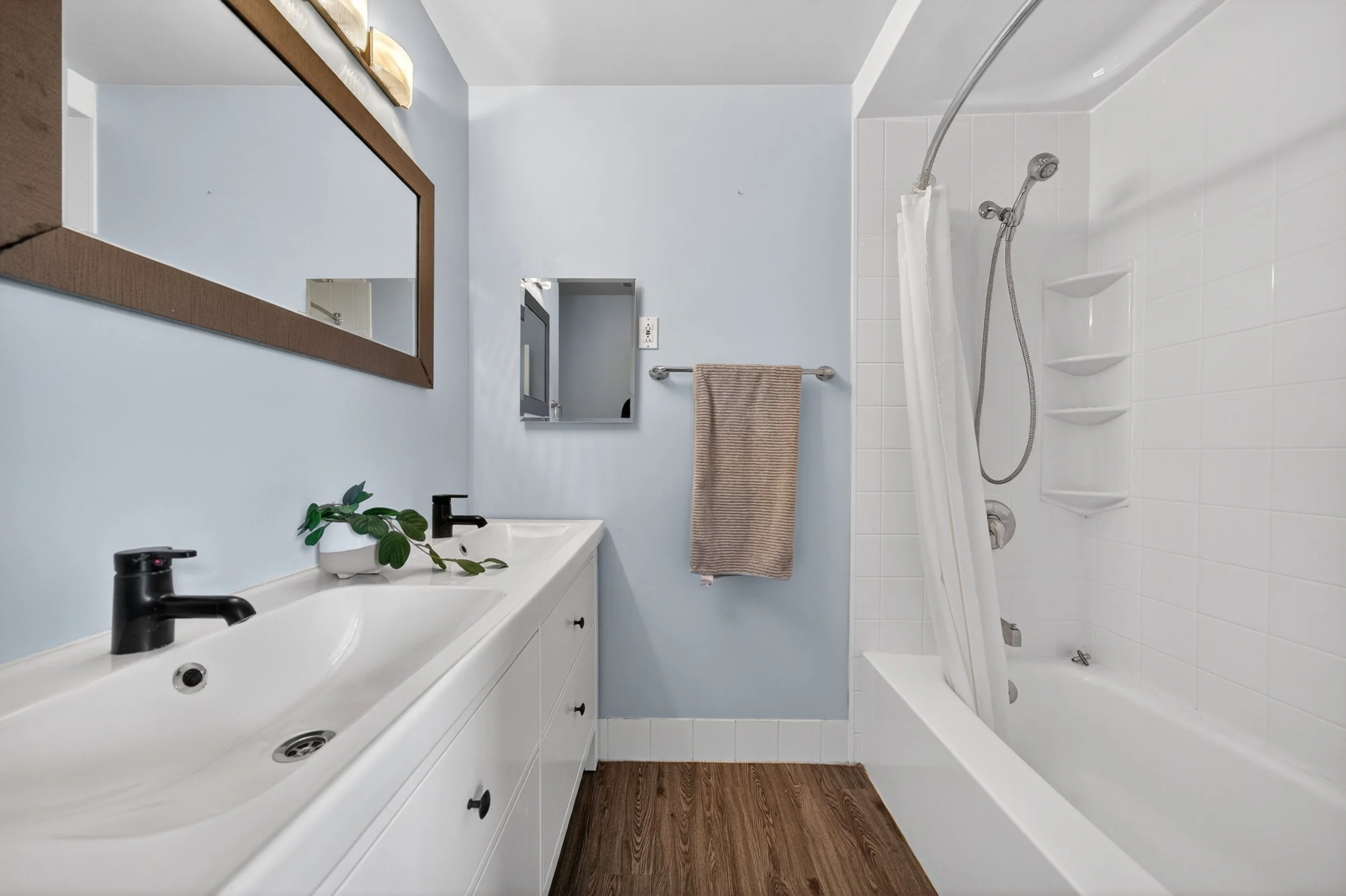 26 Cora ave (54).jpg