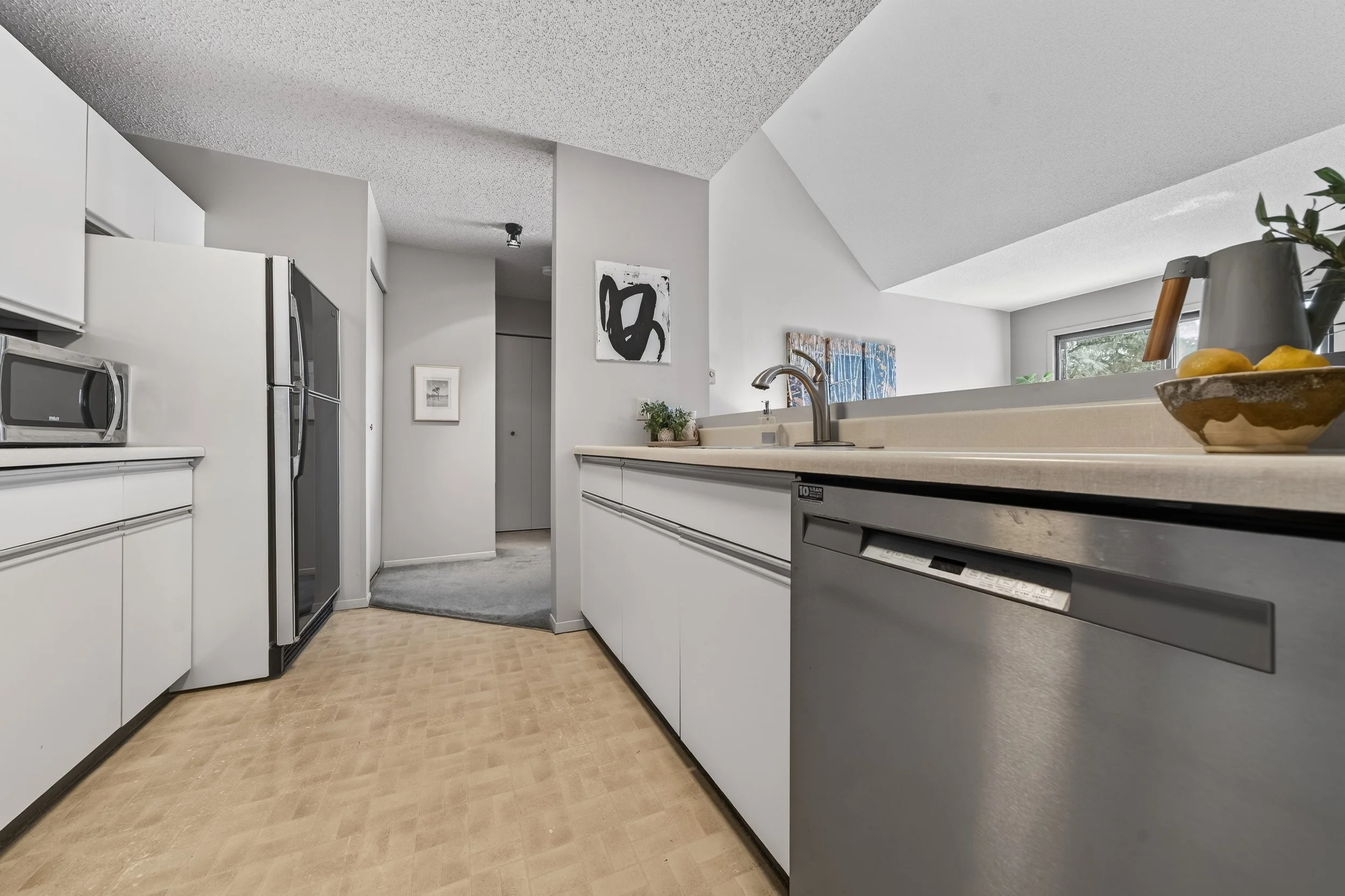 301 - 163 Bertrand (23).jpg