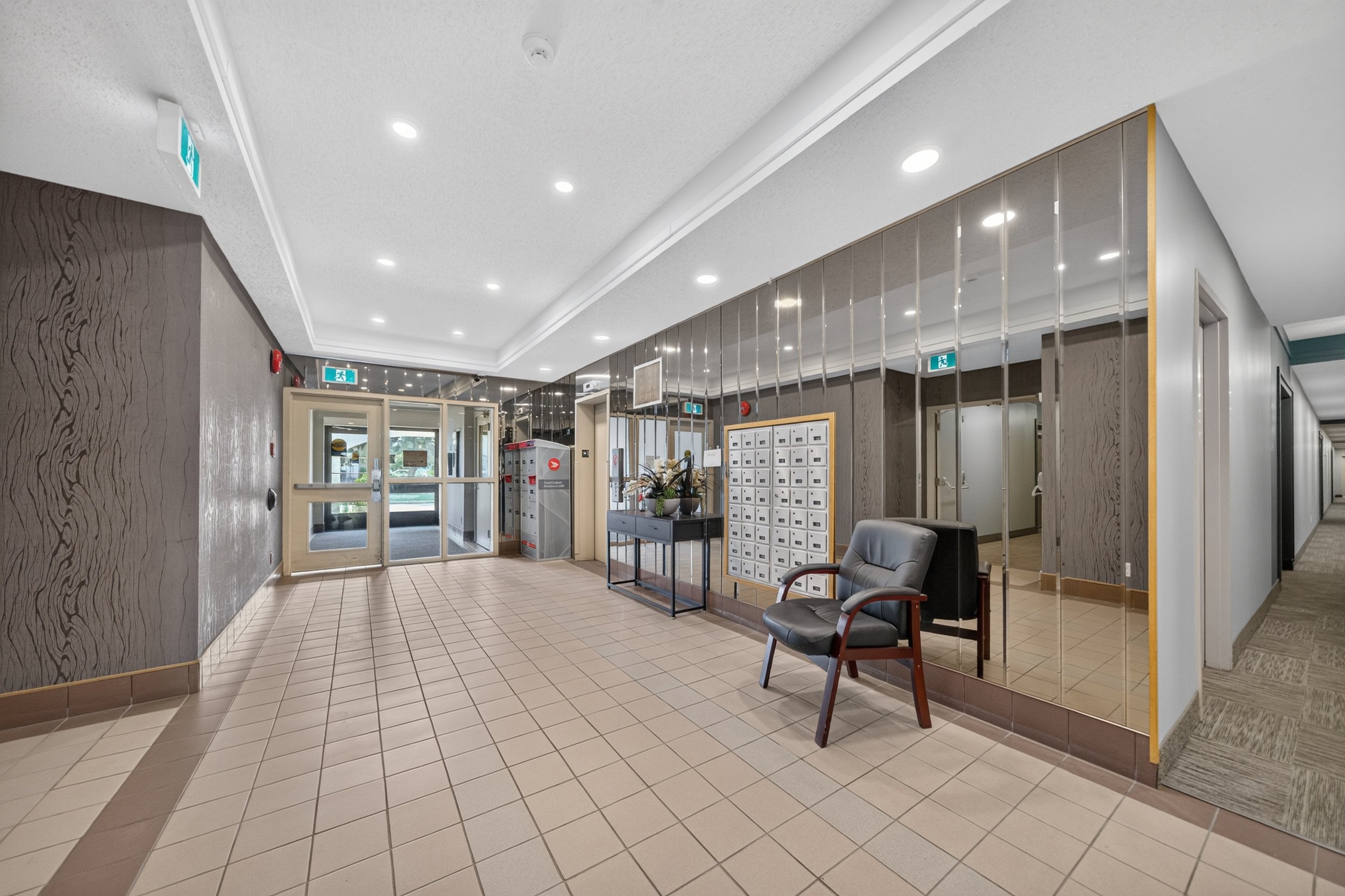 3285 Pembina Hwy - Unit 307 (63).jpg