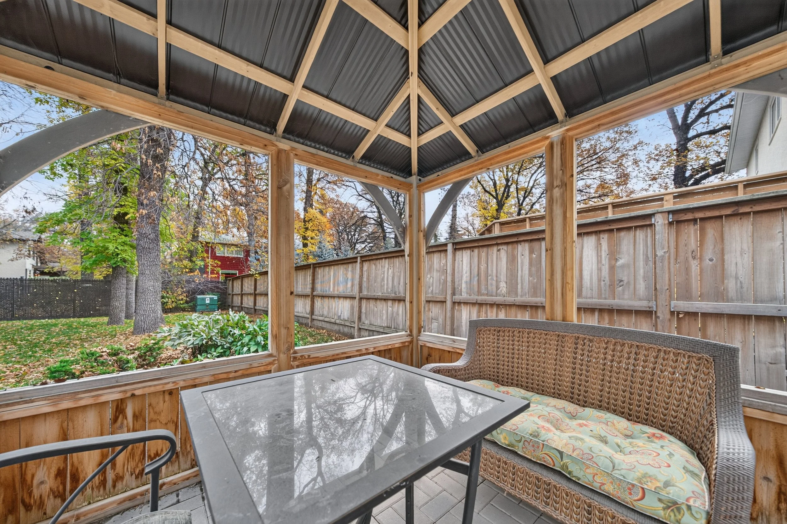 125 Salme Dr (12).jpg