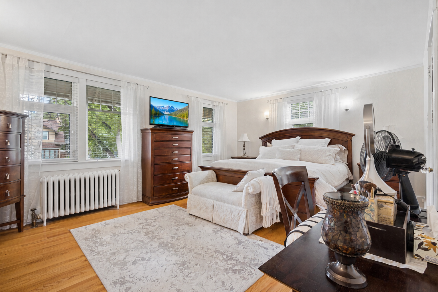 41 Queenston St-20-edit.png