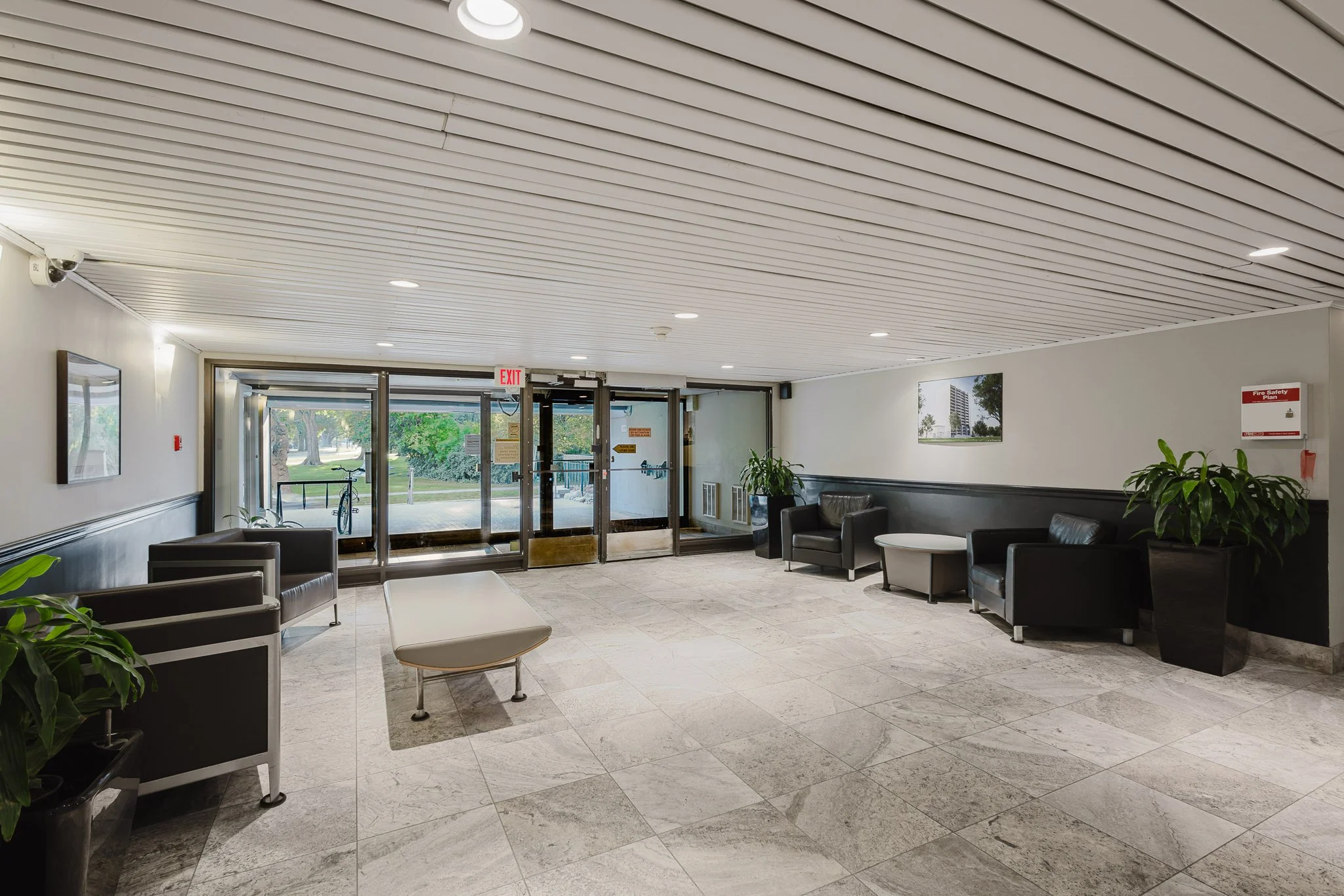 15 Kennedy St Unit 1606-28.jpg