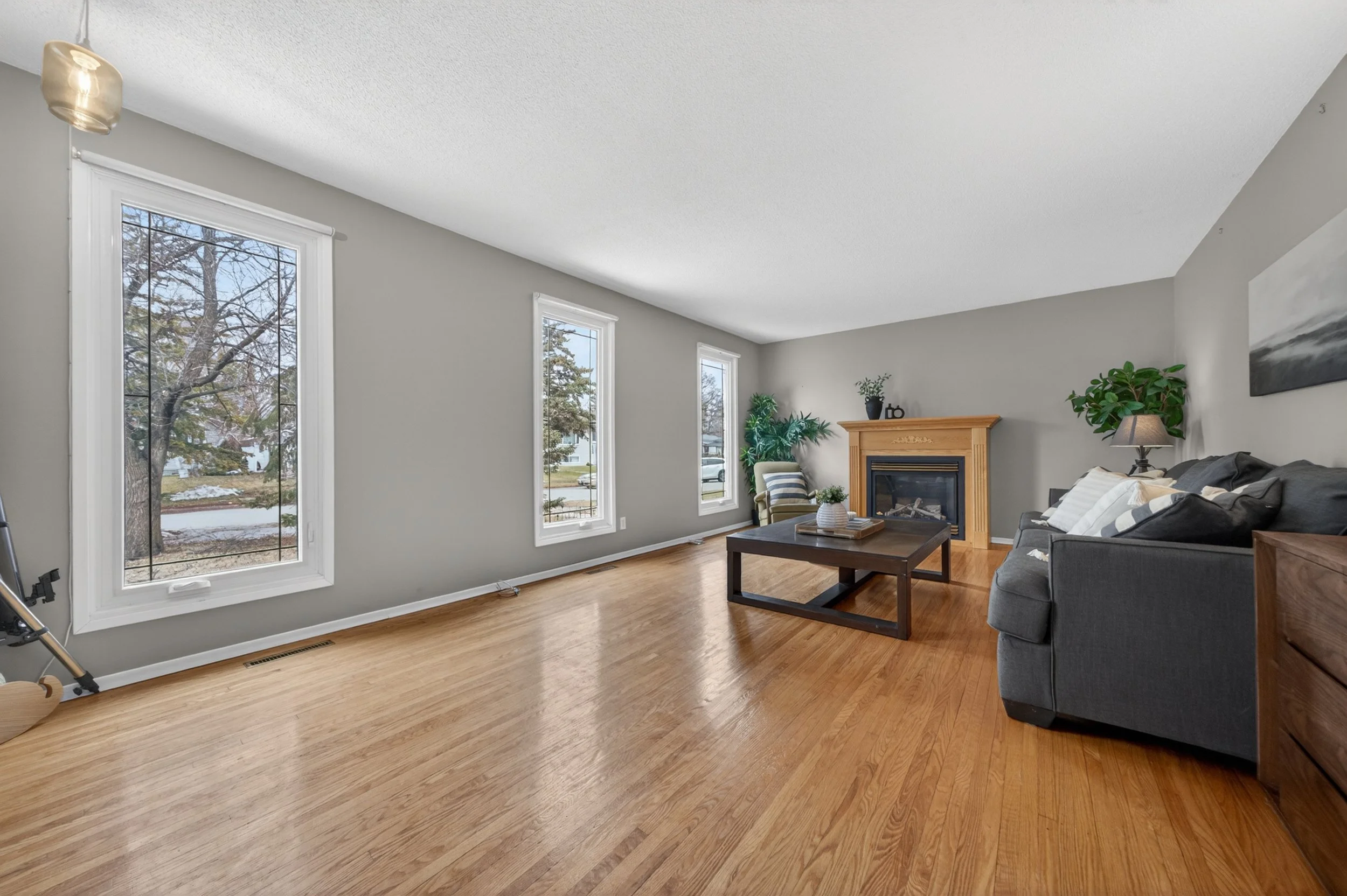 26 Cora ave (57).jpg