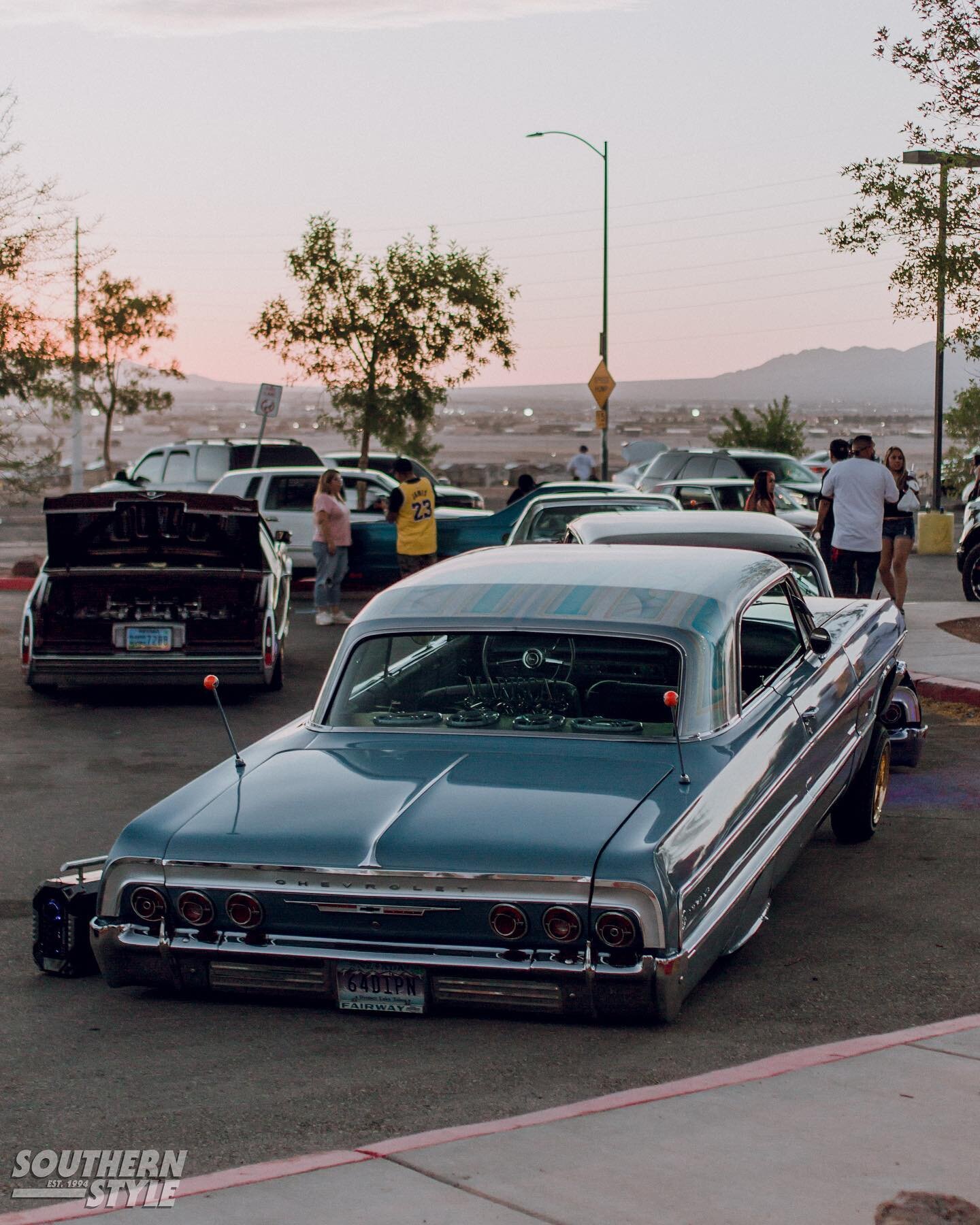 Sidestreets //

Not to long ago I randomly happened across a local lowrider meet on my way home from work. I was overjoyed to finally get a chance to take some photos of the local lowrider culture here in Vegas and I&rsquo;m so happy how these turned