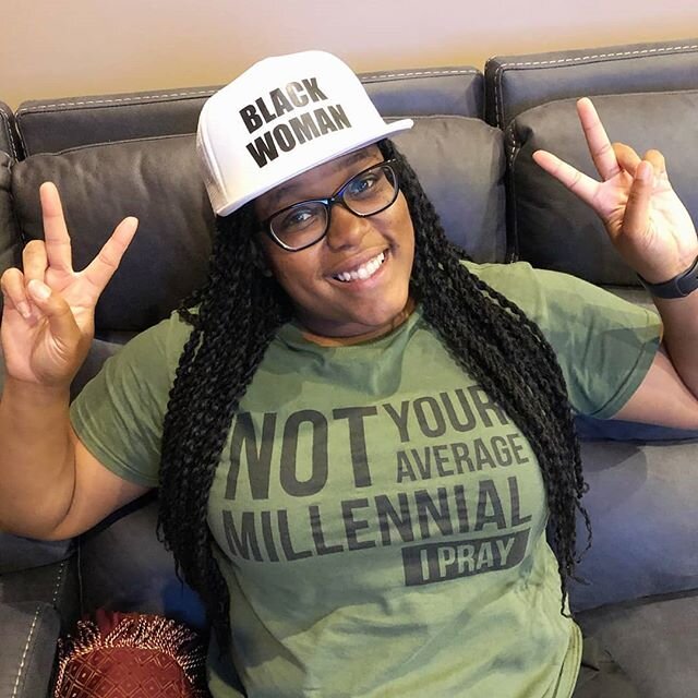 Shouts to @Beemoody for rocking the Black Woman trucker hats!
.
Get your by clicking link in profile ✊🏾🙌🏾💯
.
Thanks.