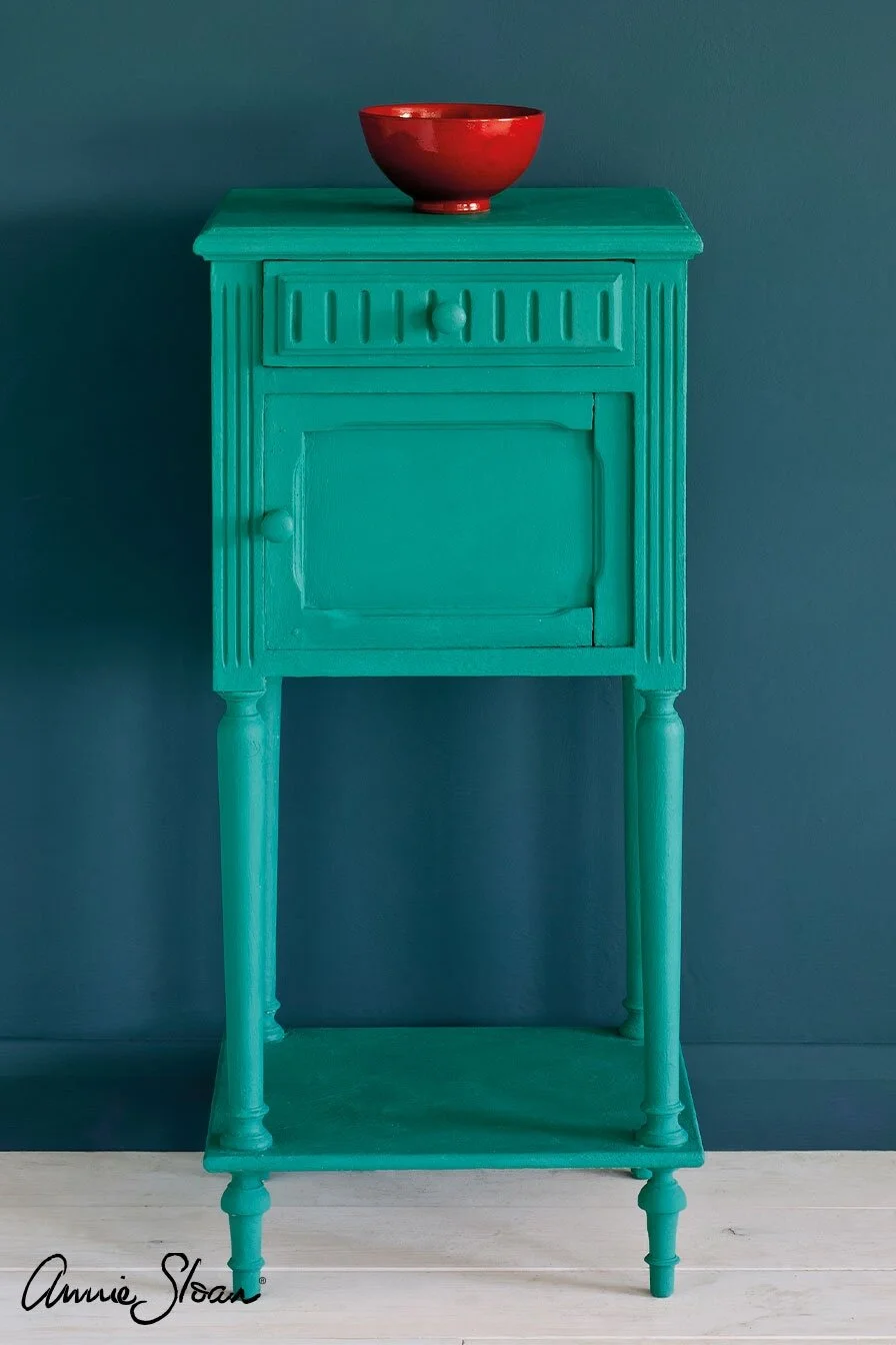 florence-side-table-by-annie-sloan-1.jpg