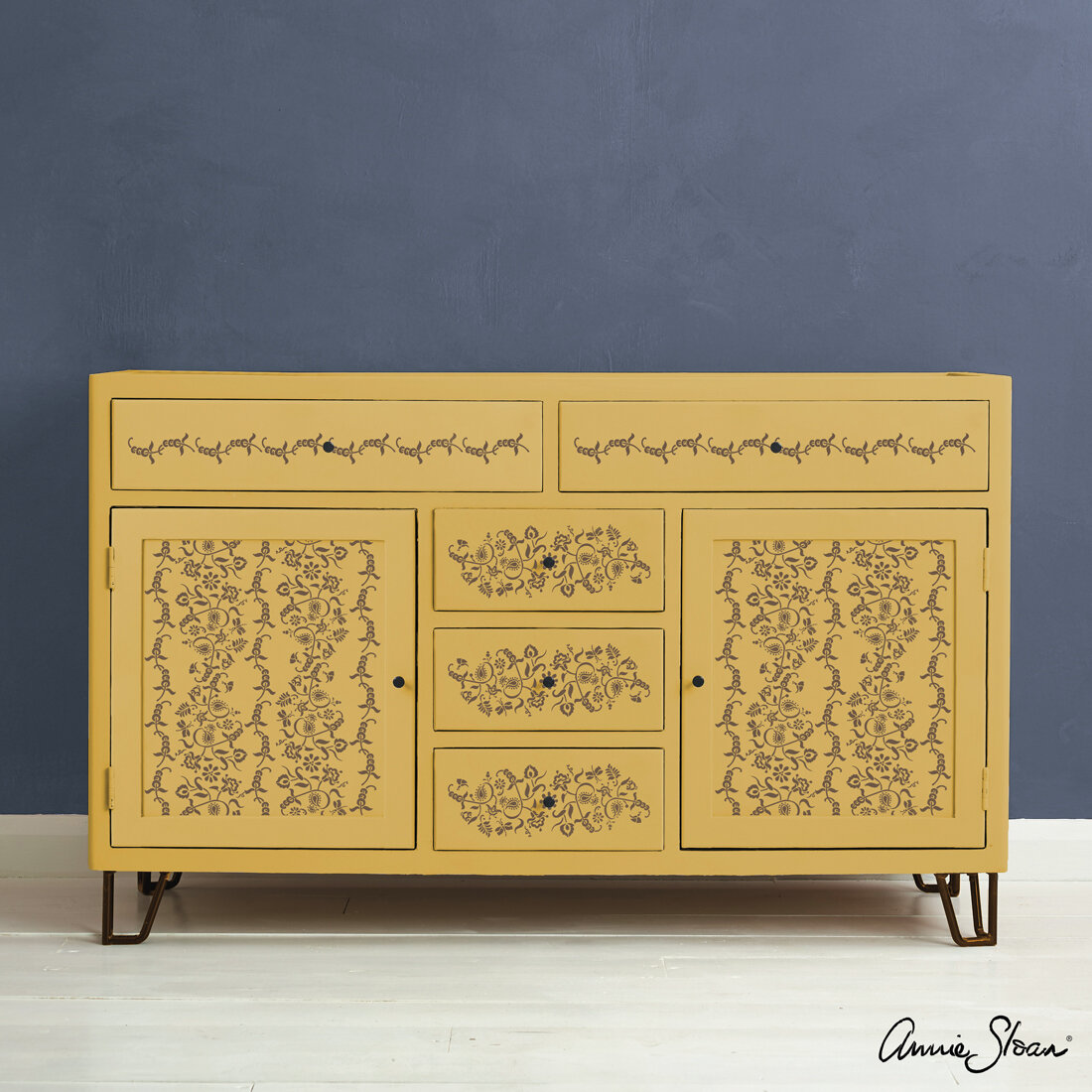 Indian-Paisley-Garland-Stencil-Furniture-Honfleur-on-Mustard.jpg