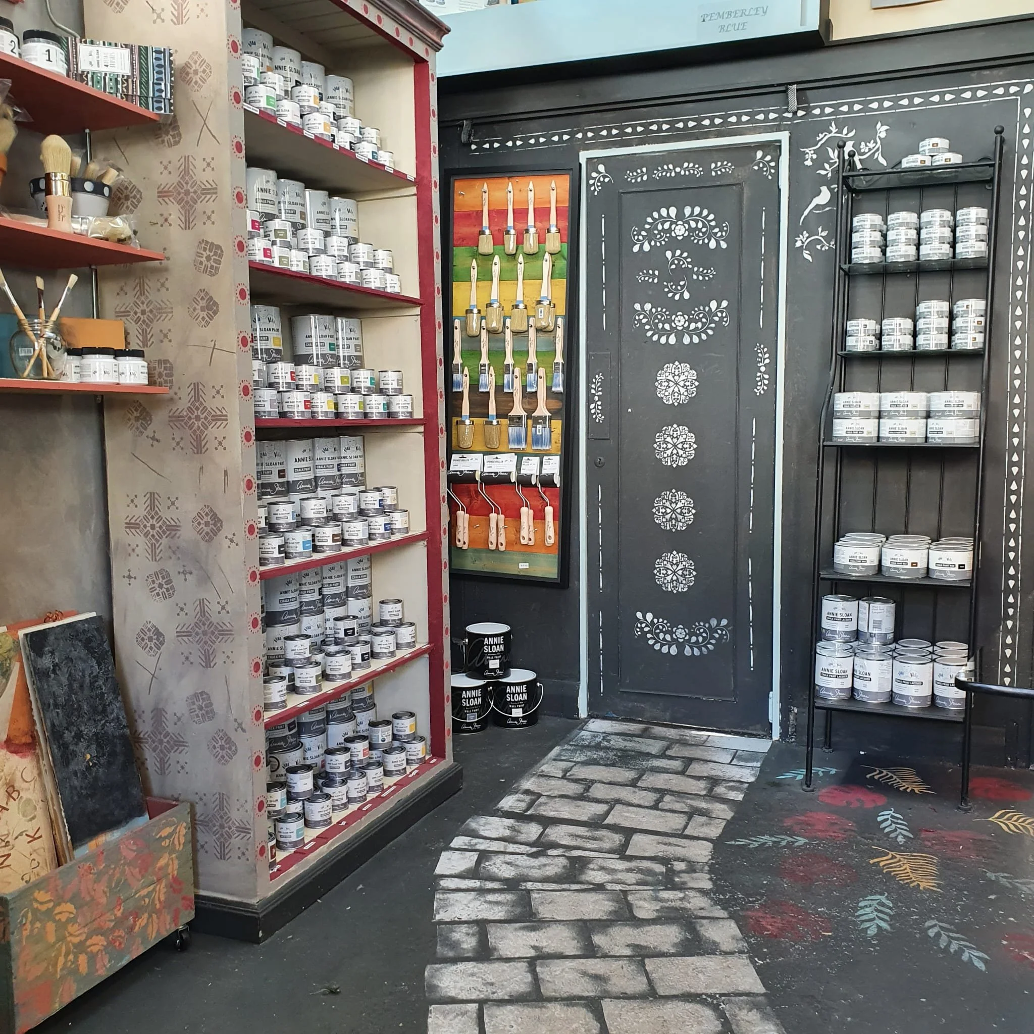 Annie Sloan Stockist Sunday — Sheldon Paint