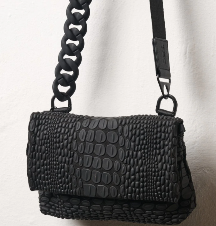 Tokyo Clutch Black (3).png