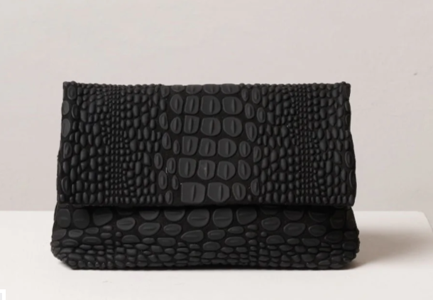 Tokyo Clutch Black.png