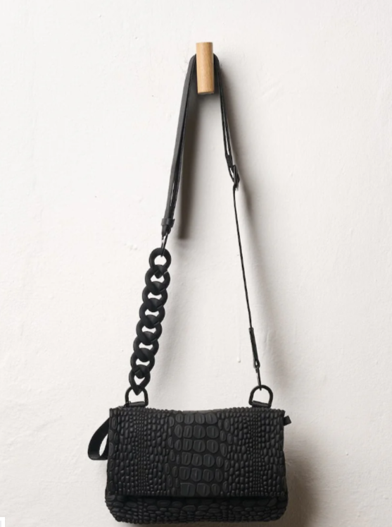 Tokyo Clutch Black (2).png