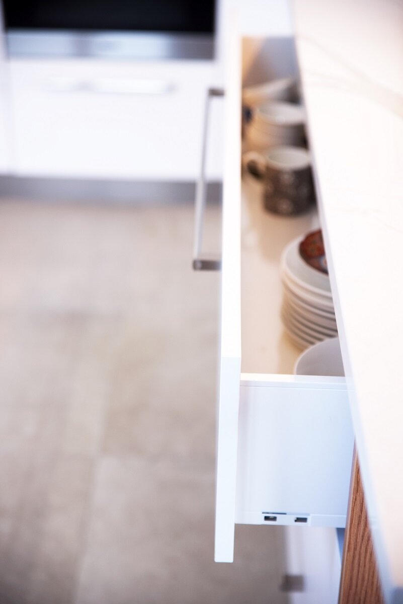 Kitchen+drawers.jpg