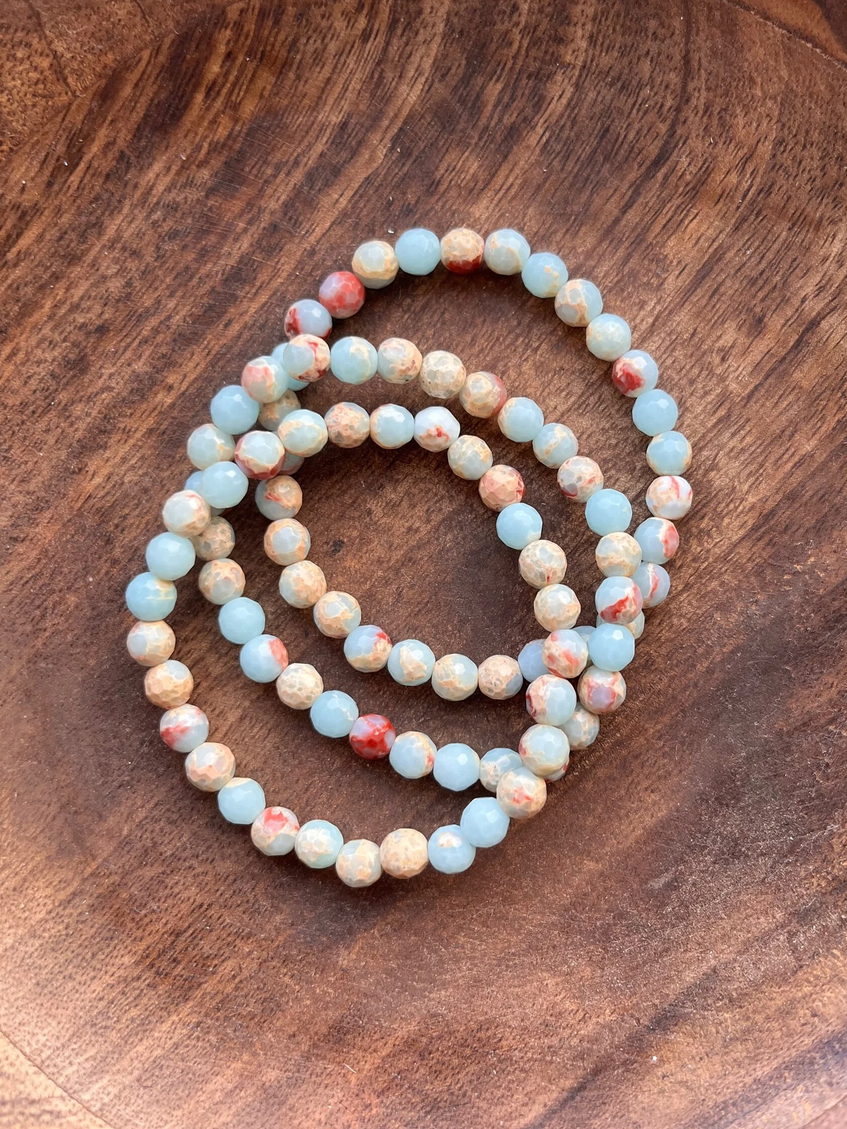 06C652DE-4145-4F25-8006-70B3F9828F75