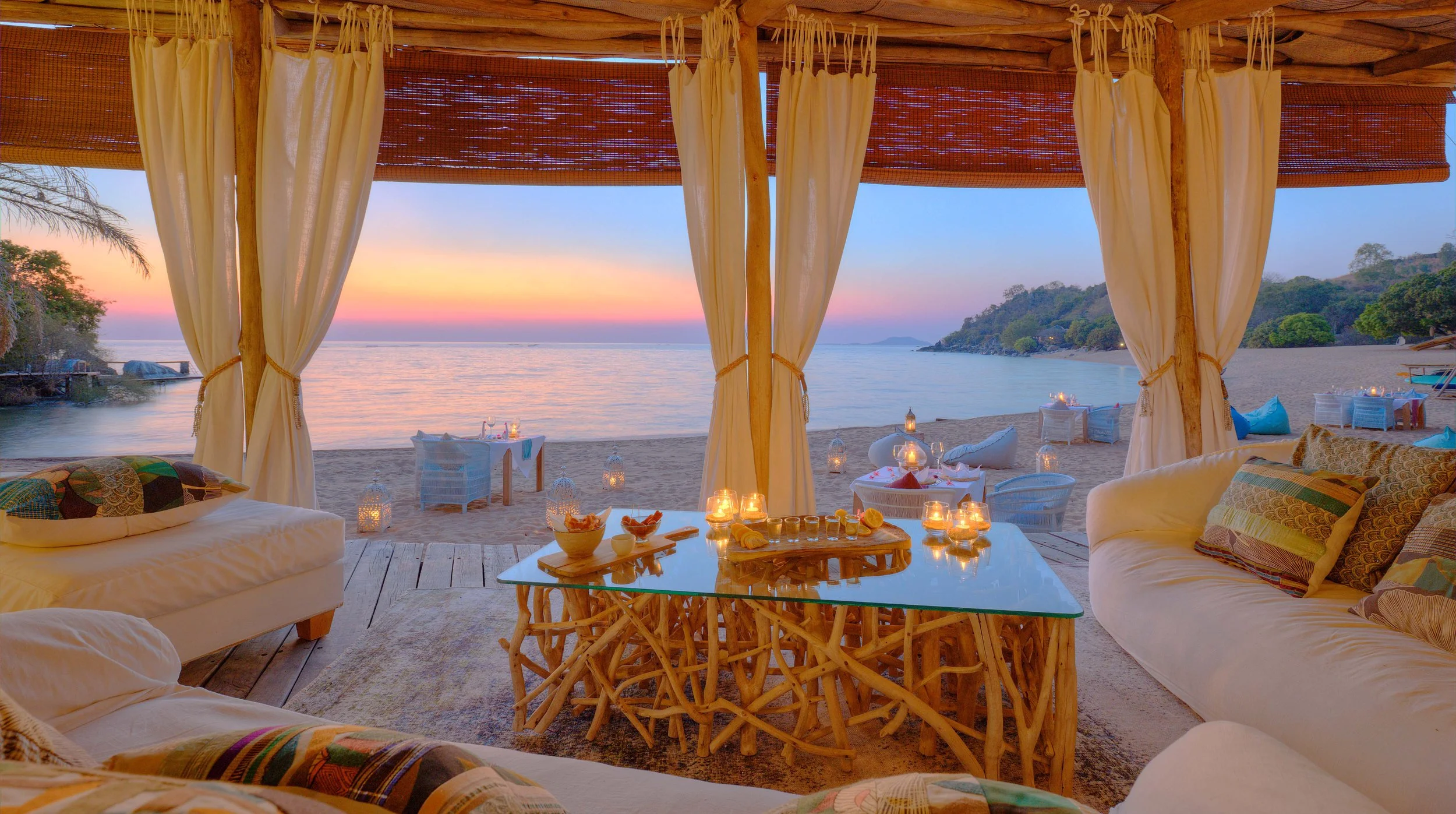 Kaya Mawa - Lounge on the Shores of Lake Malawi