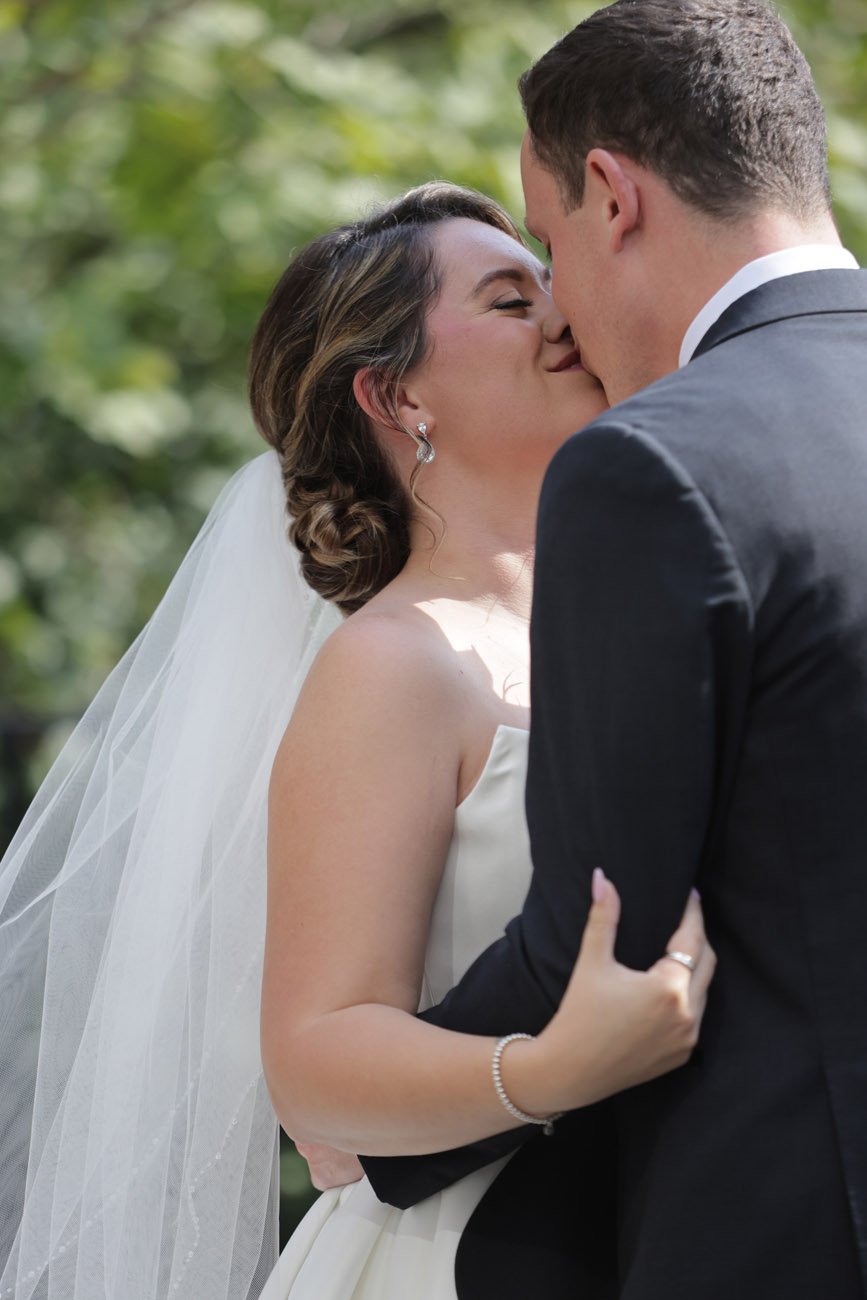 Chicago Wedding Groom First Look.jpeg