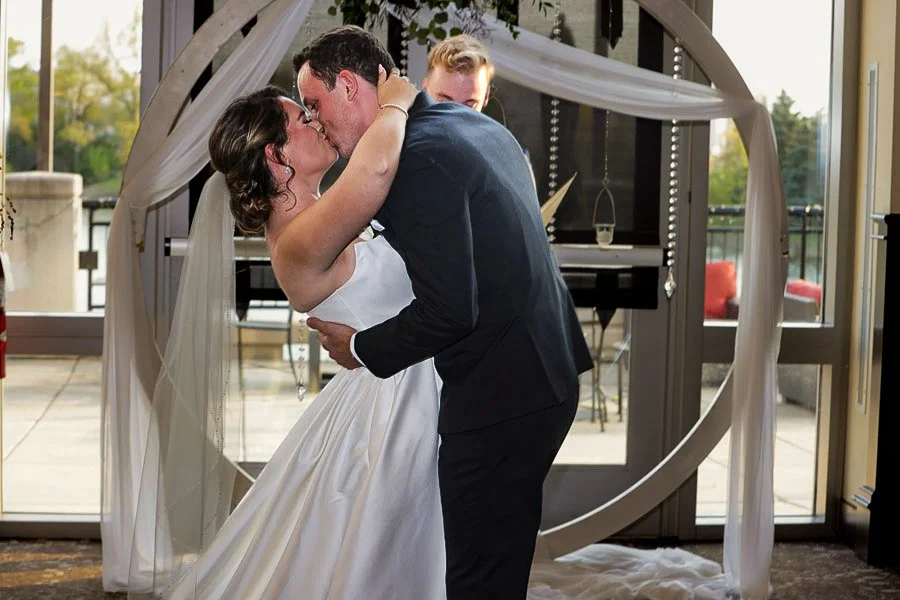 Chicago Wedding Kiss.jpeg